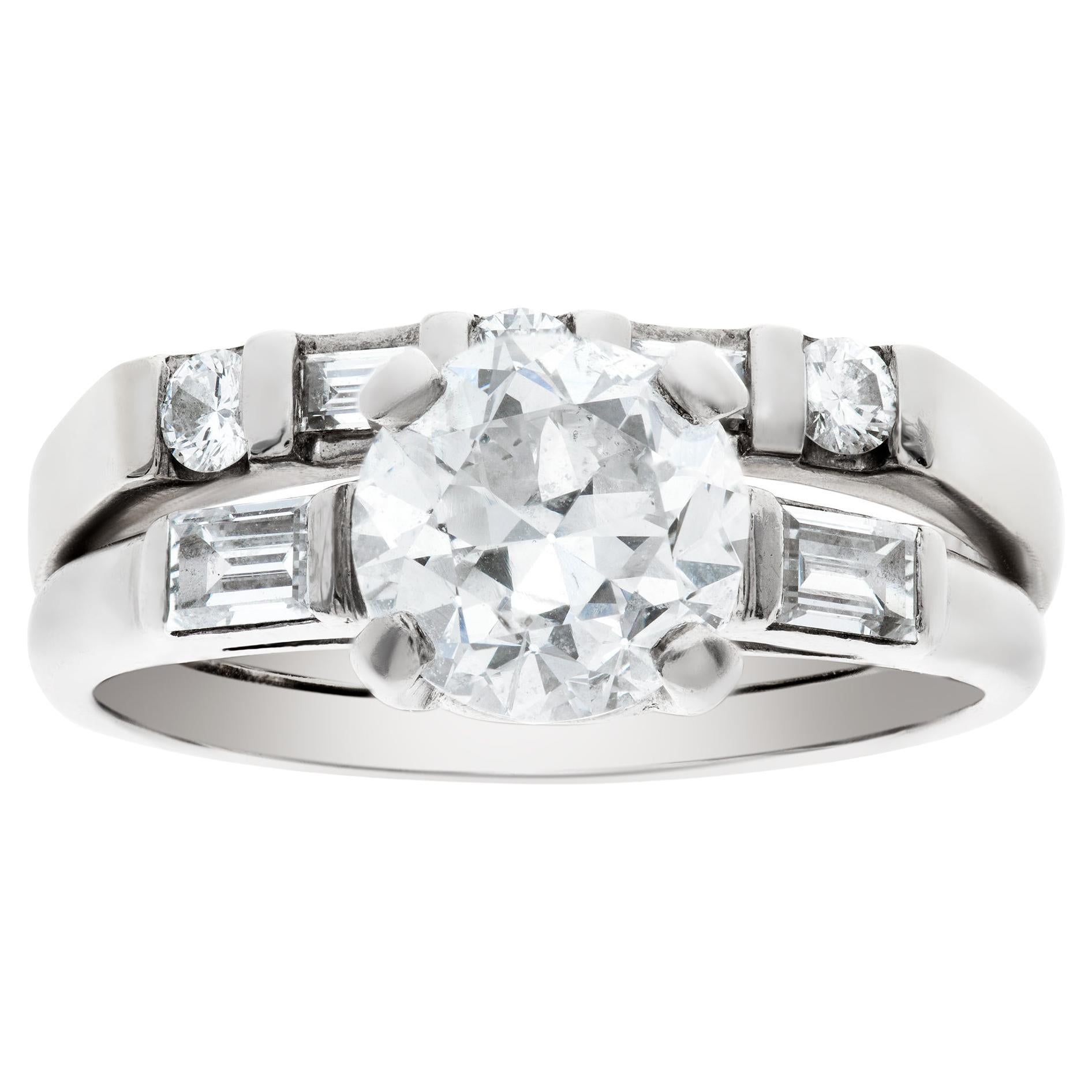 European-Cut Diamond Ring, 1.2 Cts Center Diamond 'J Color, I1 Clarity' For Sale
