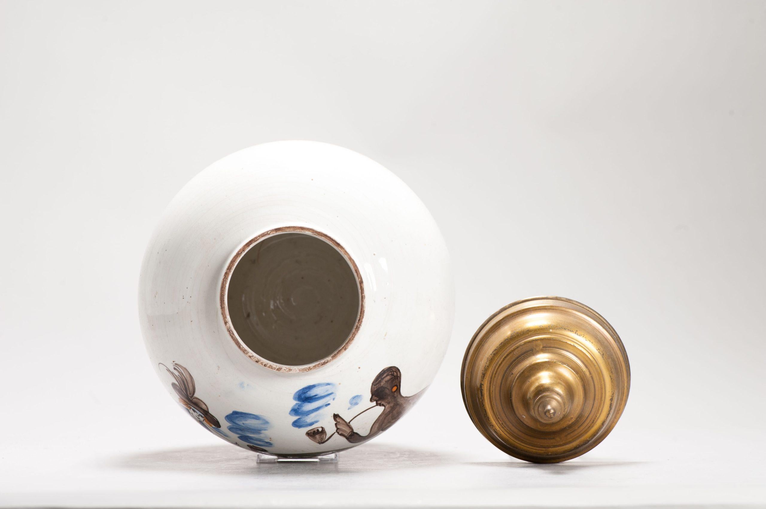 European Delft Polychrome Tobacco Jar “TABAC” Merchant, 20th Century In Good Condition In Amsterdam, Noord Holland