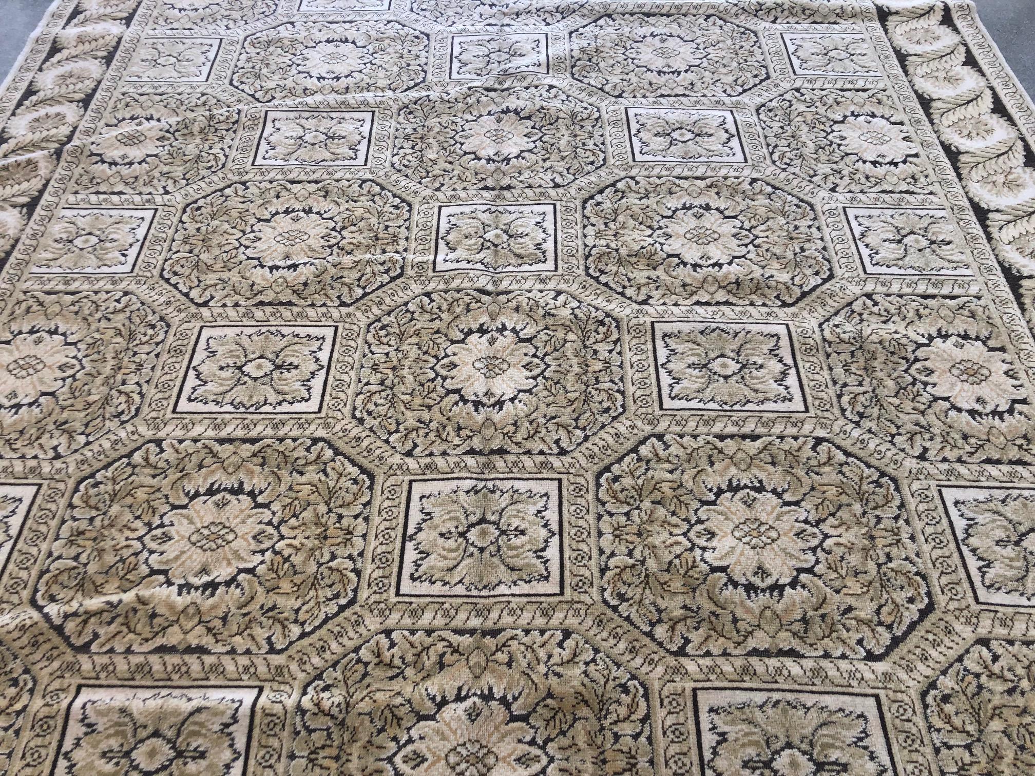 Hand-Knotted European Design Rug For Sale