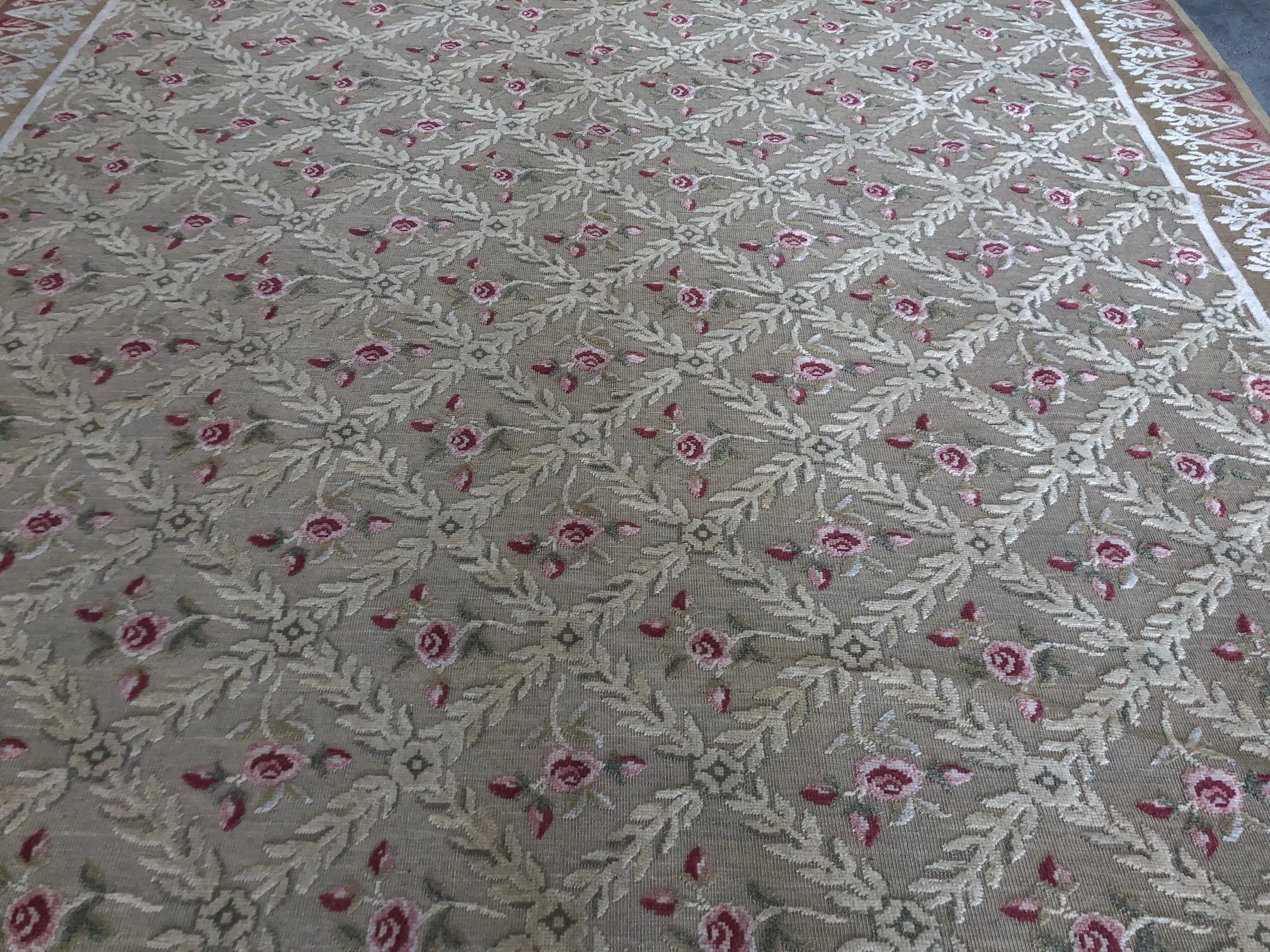 Romanian European Design Rug with Roses and Trellis For Sale