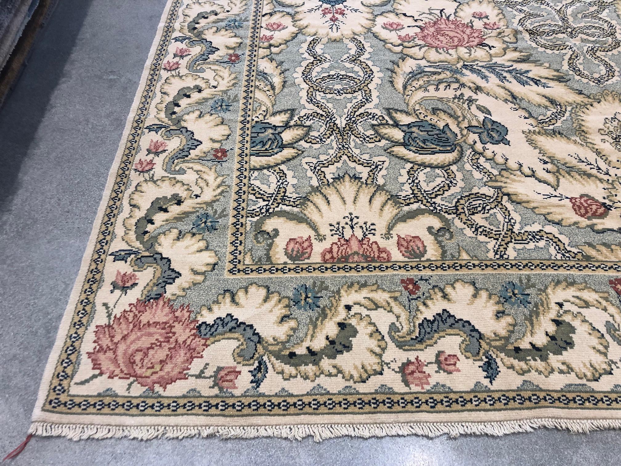 Hand-Knotted European Design Floral Rug with Grey and Ivory For Sale