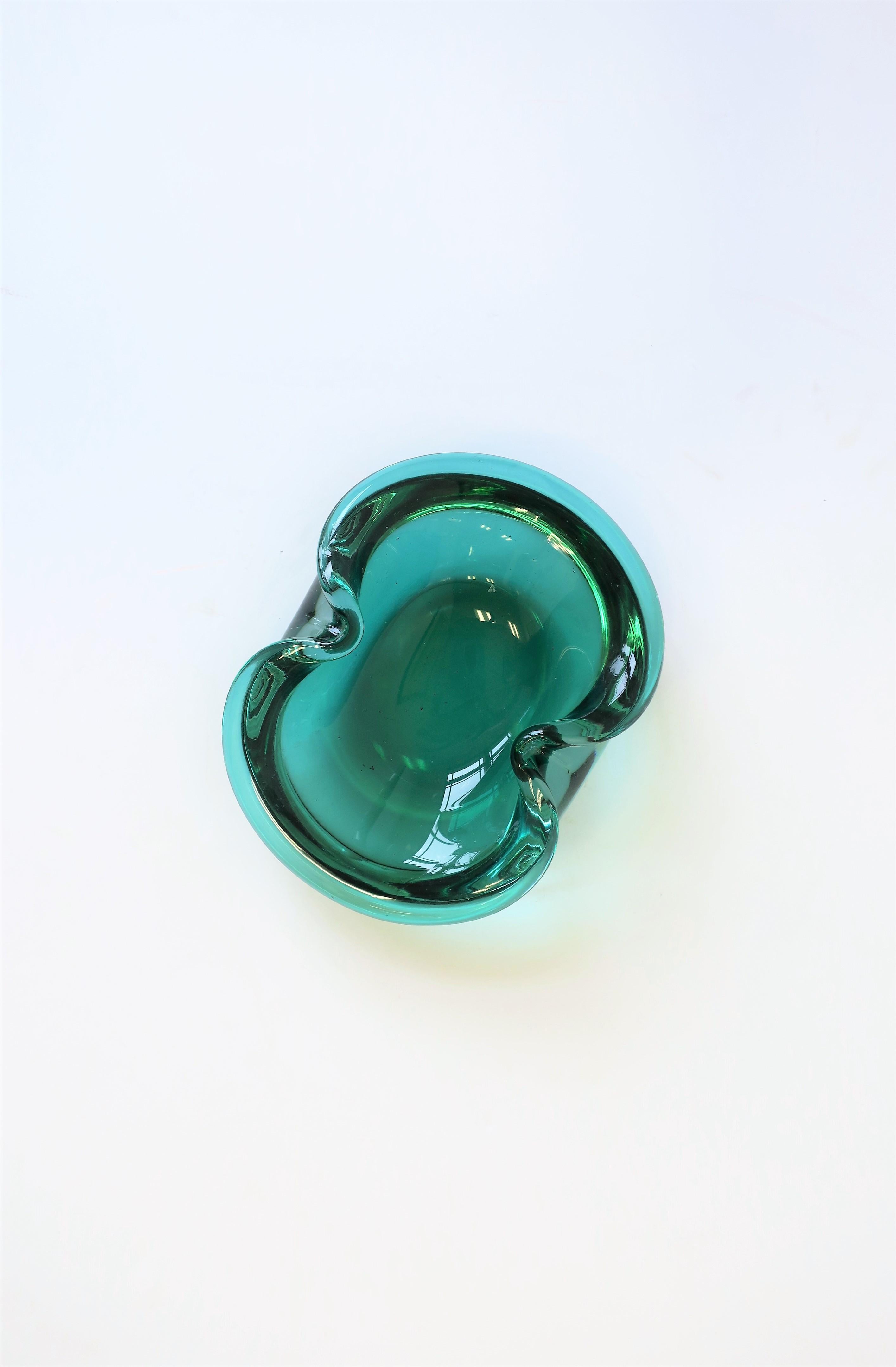 20th Century European Emerald Green Art Glass Bowl or Ashtray