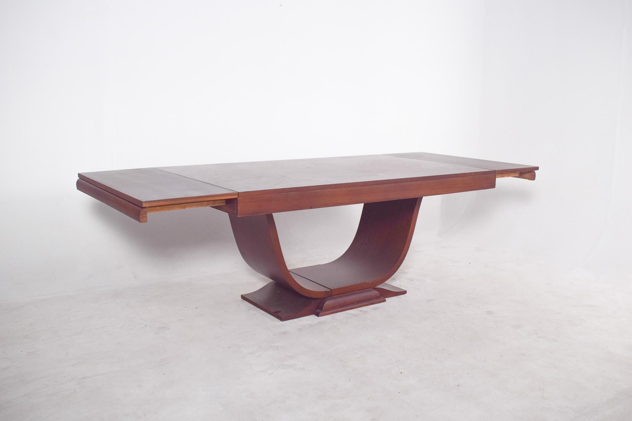 Table à manger extensible européenne Art déco en vente 5