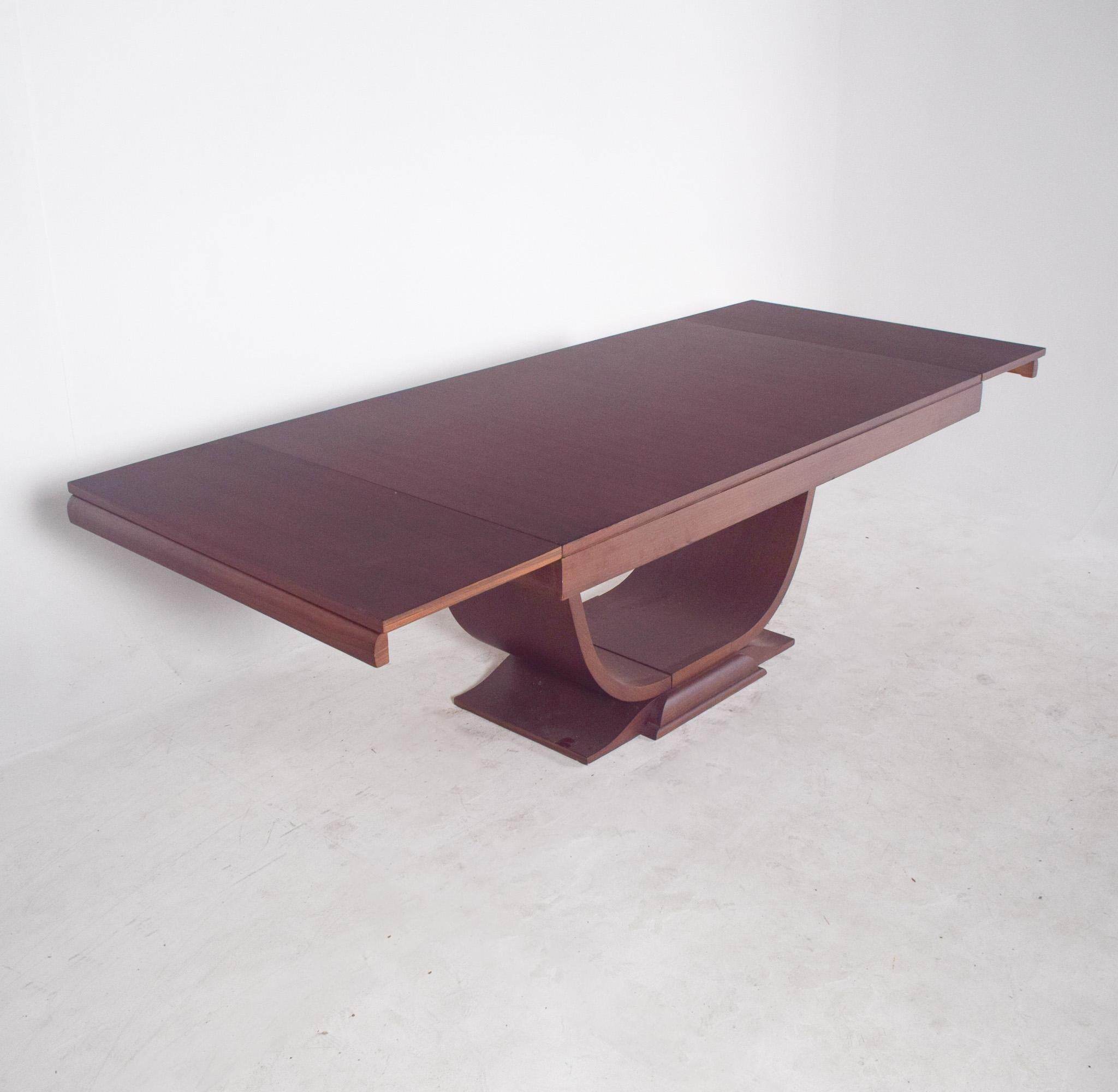 Table à manger extensible européenne Art déco en vente 7