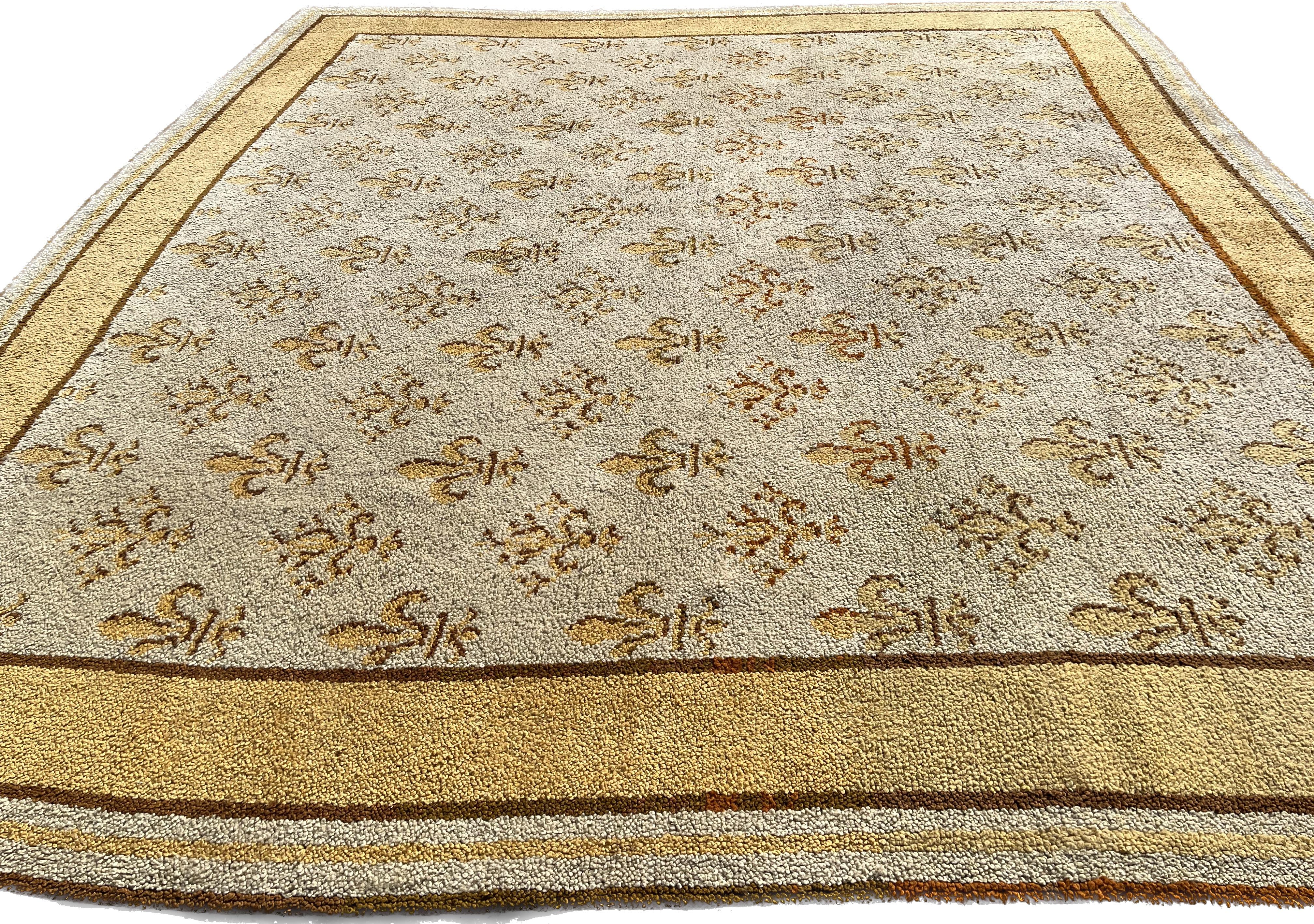 Hand-Knotted European Fleur De Lys Rug, circa 1900 For Sale