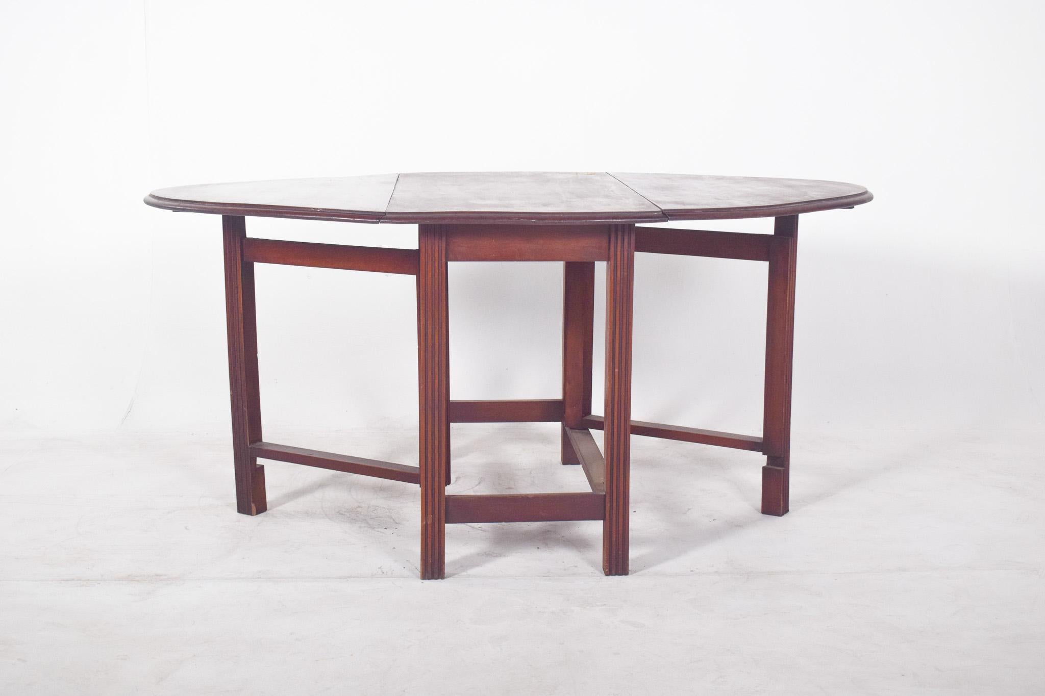 19th Century European Flip Flap Oval-Top Table For Sale
