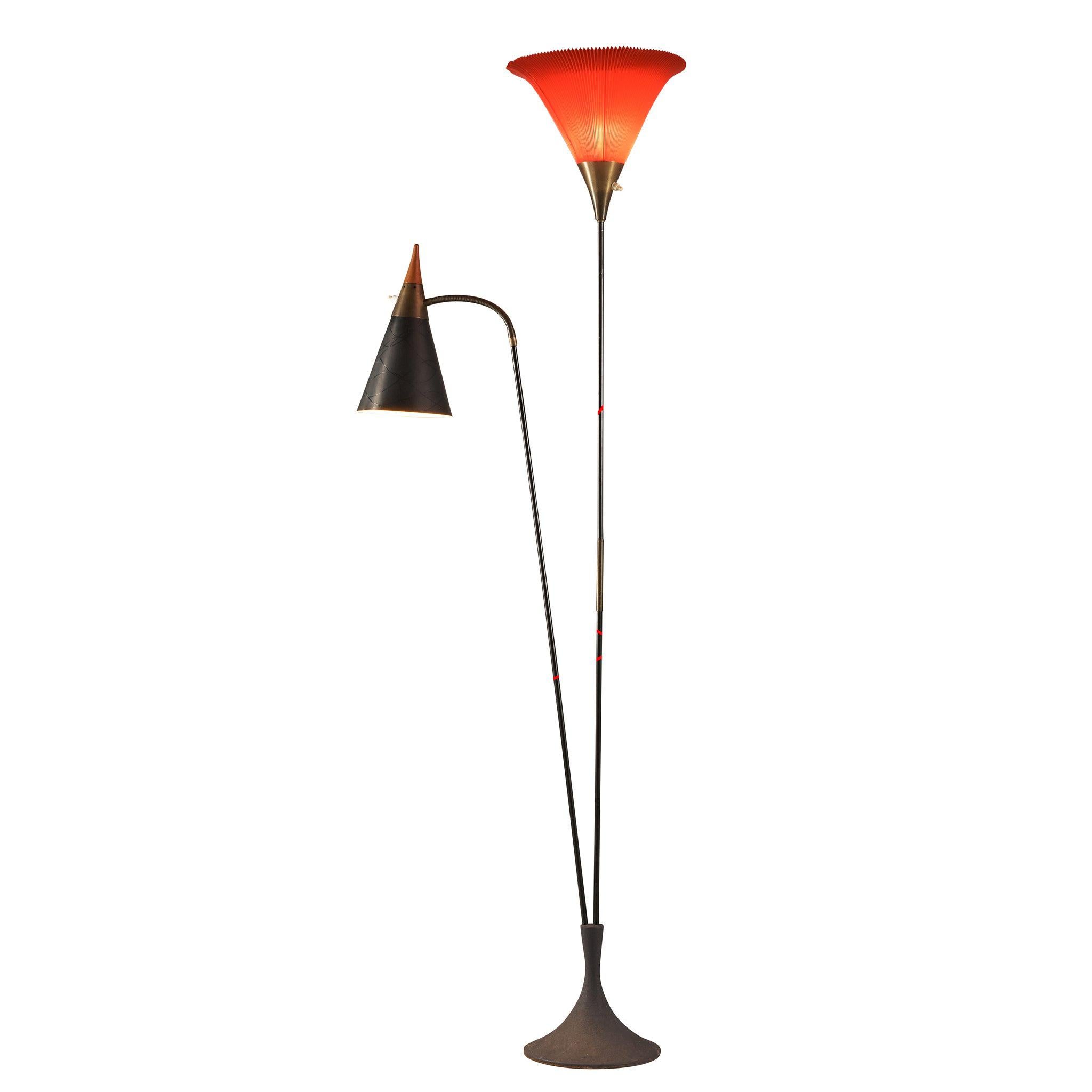 Zarte Stehlampe mit rotem Tulpenschirm 
