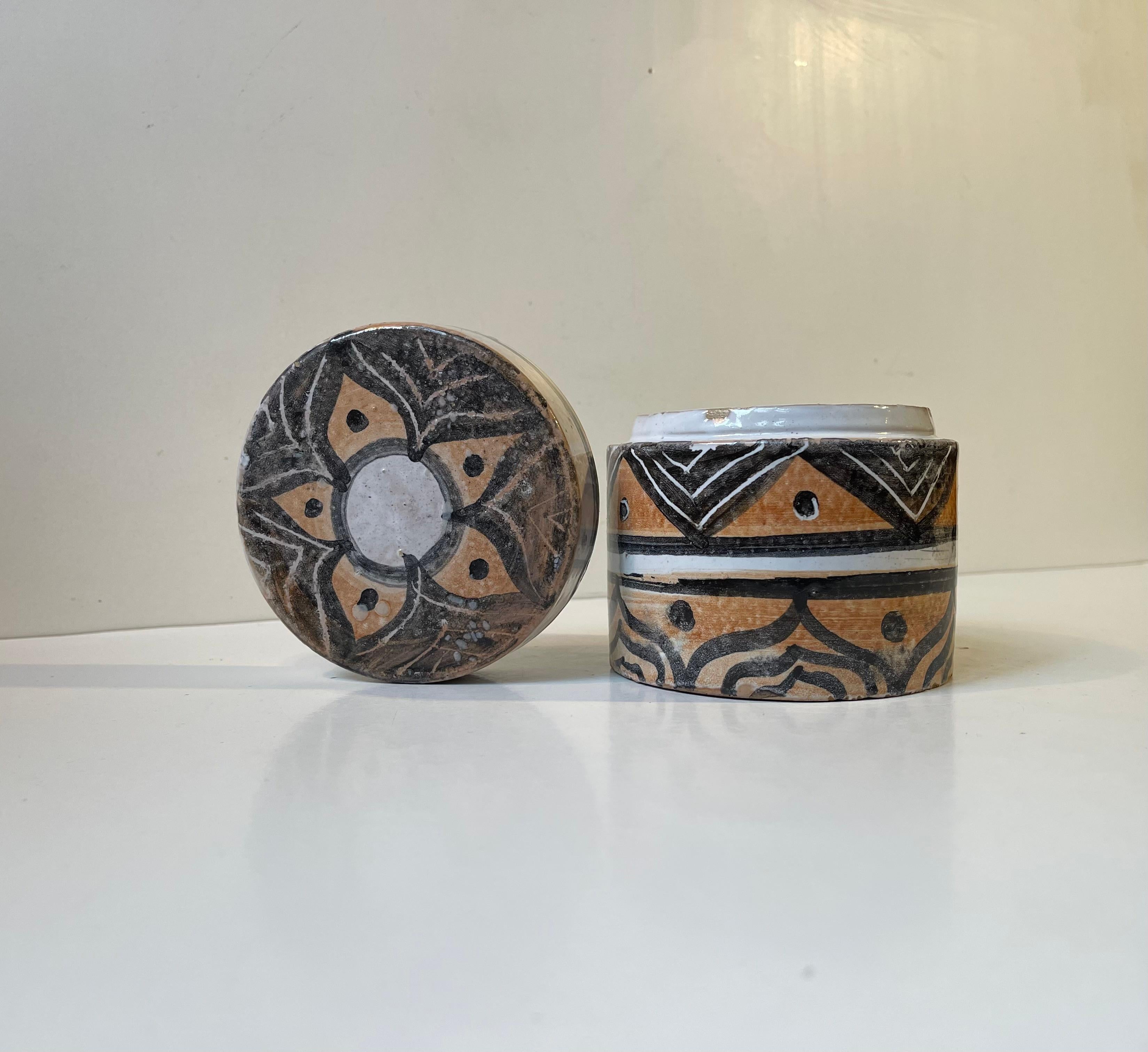 European Folk Art - Naive Trinket Jar in Glazed Terracotta, 1970s For Sale 2