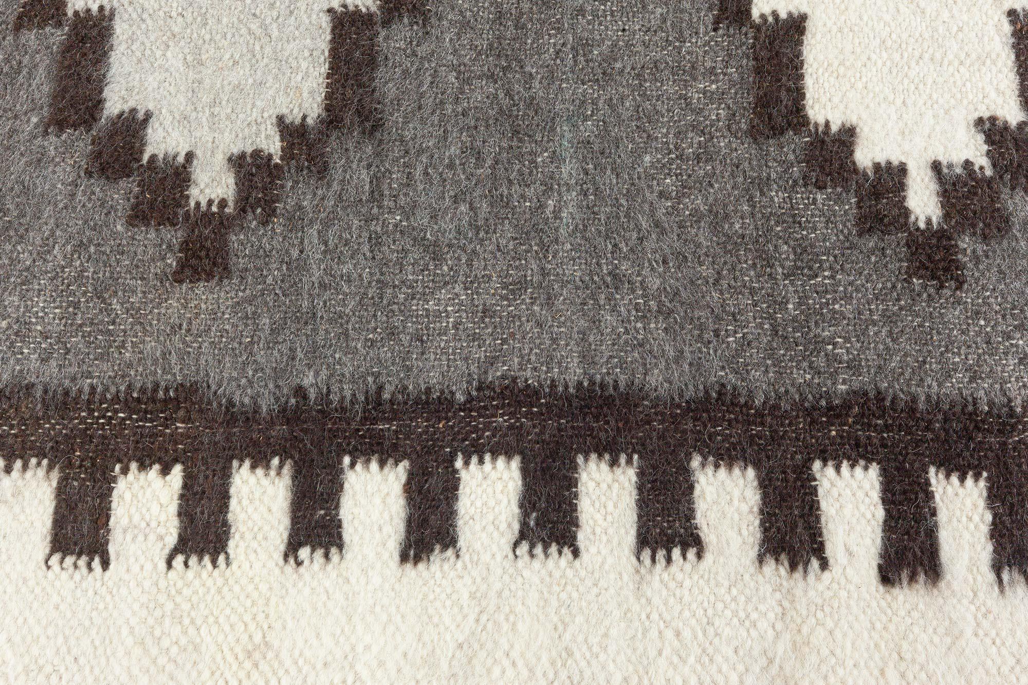 European Folk Stamverband Goat Hair Rug by Doris Leslie Blau In New Condition For Sale In New York, NY