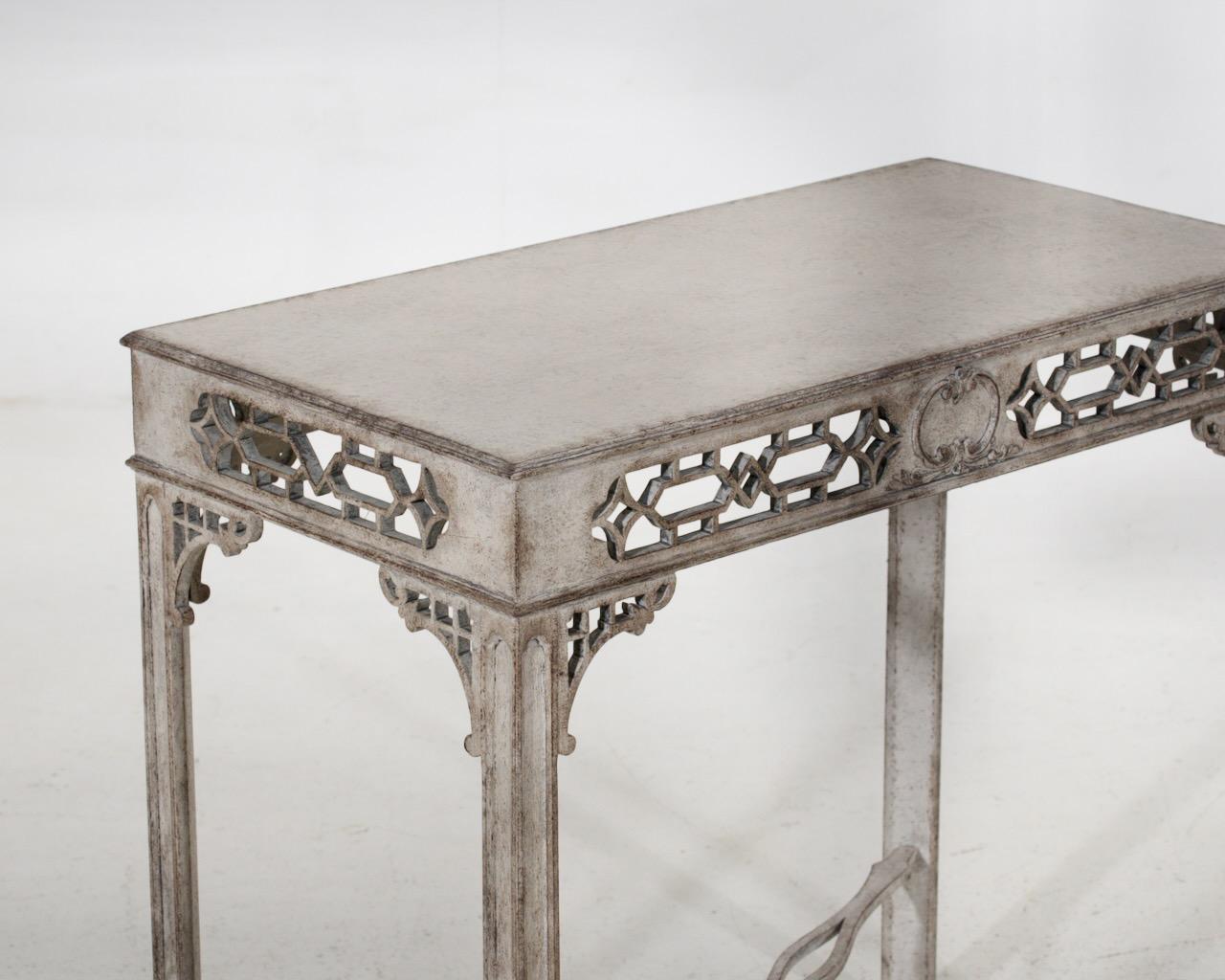 European freestanding sidetable, 19th C. In Good Condition For Sale In Aalsgaarde, DK