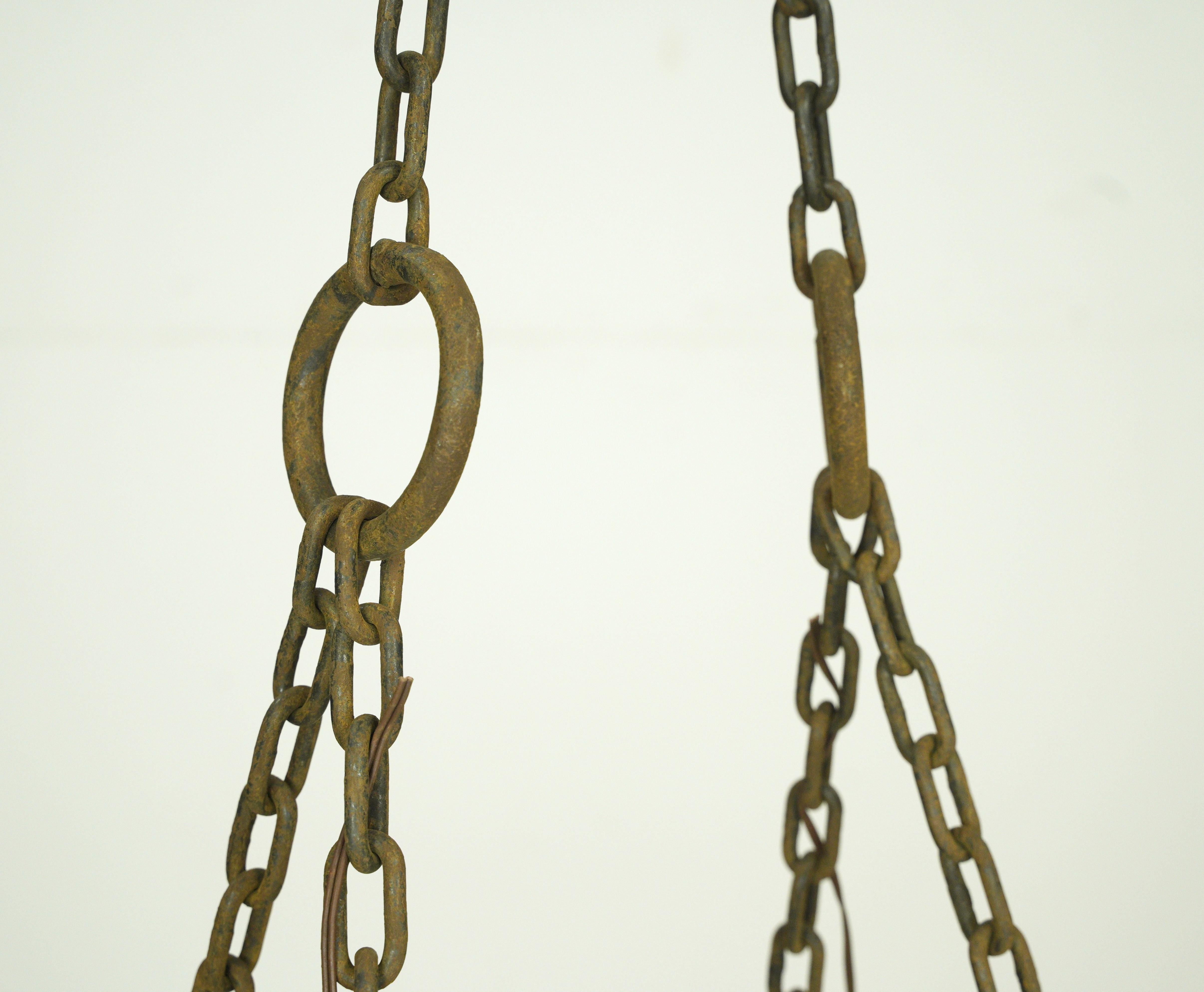 Europäischer, französischer, 8-Arm-Schmiedeeisen-Kronleuchter im Zustand „Gut“ im Angebot in New York, NY