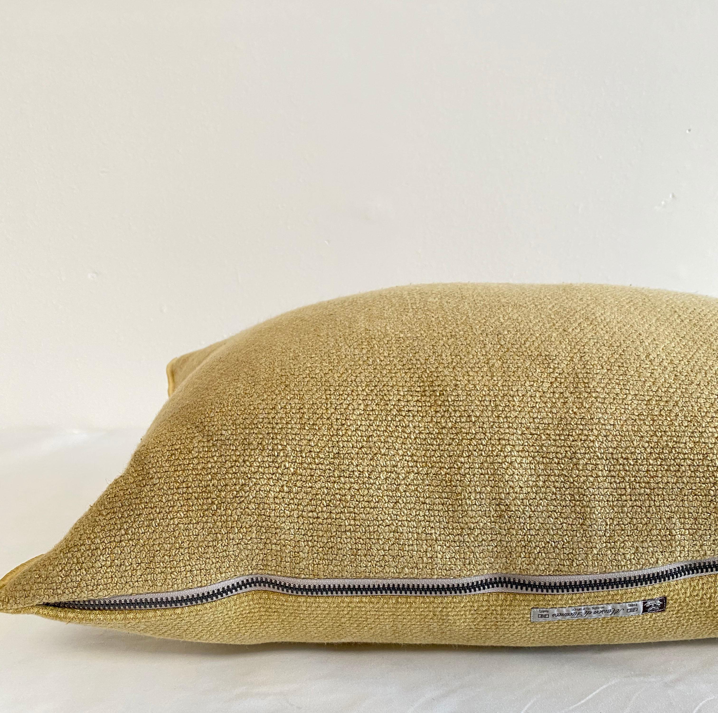 Fromentera French Linen Lumbar Pillow In New Condition In Brea, CA