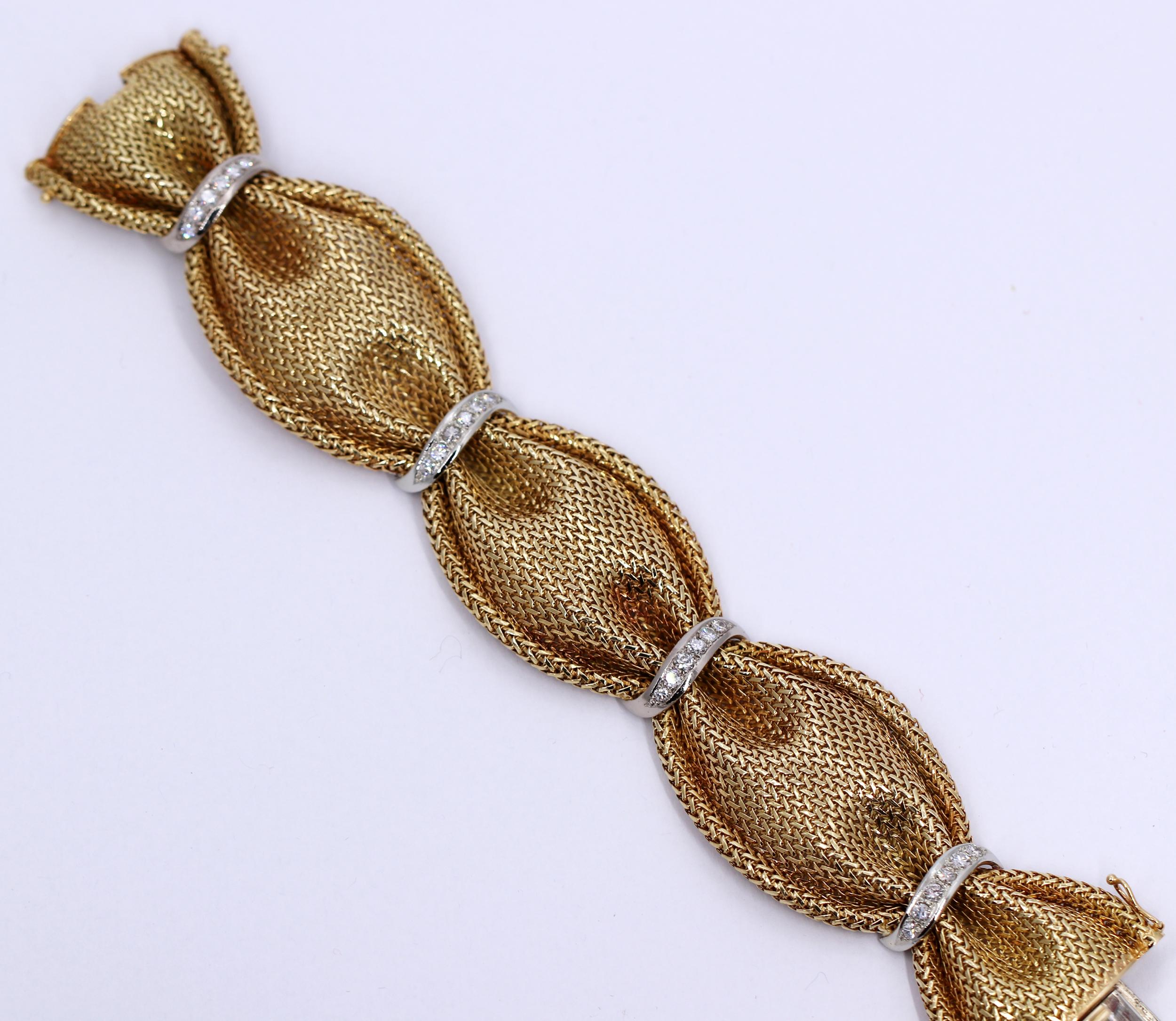 European Gold Mesh Bracelet with White Gold and Diamond Stations In Good Condition In Palm Beach, FL