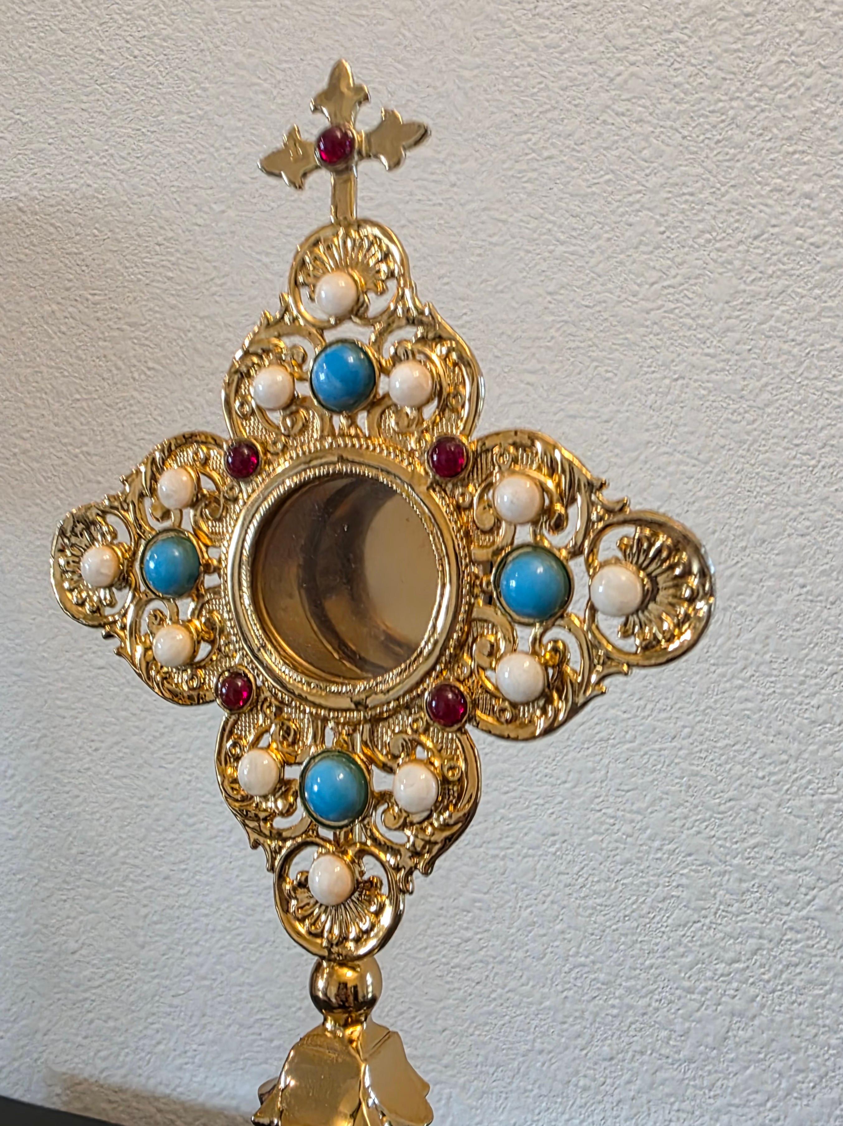 Gothique European Gothic Religious Gilt Metal Reliquary Altar Monstrance en vente