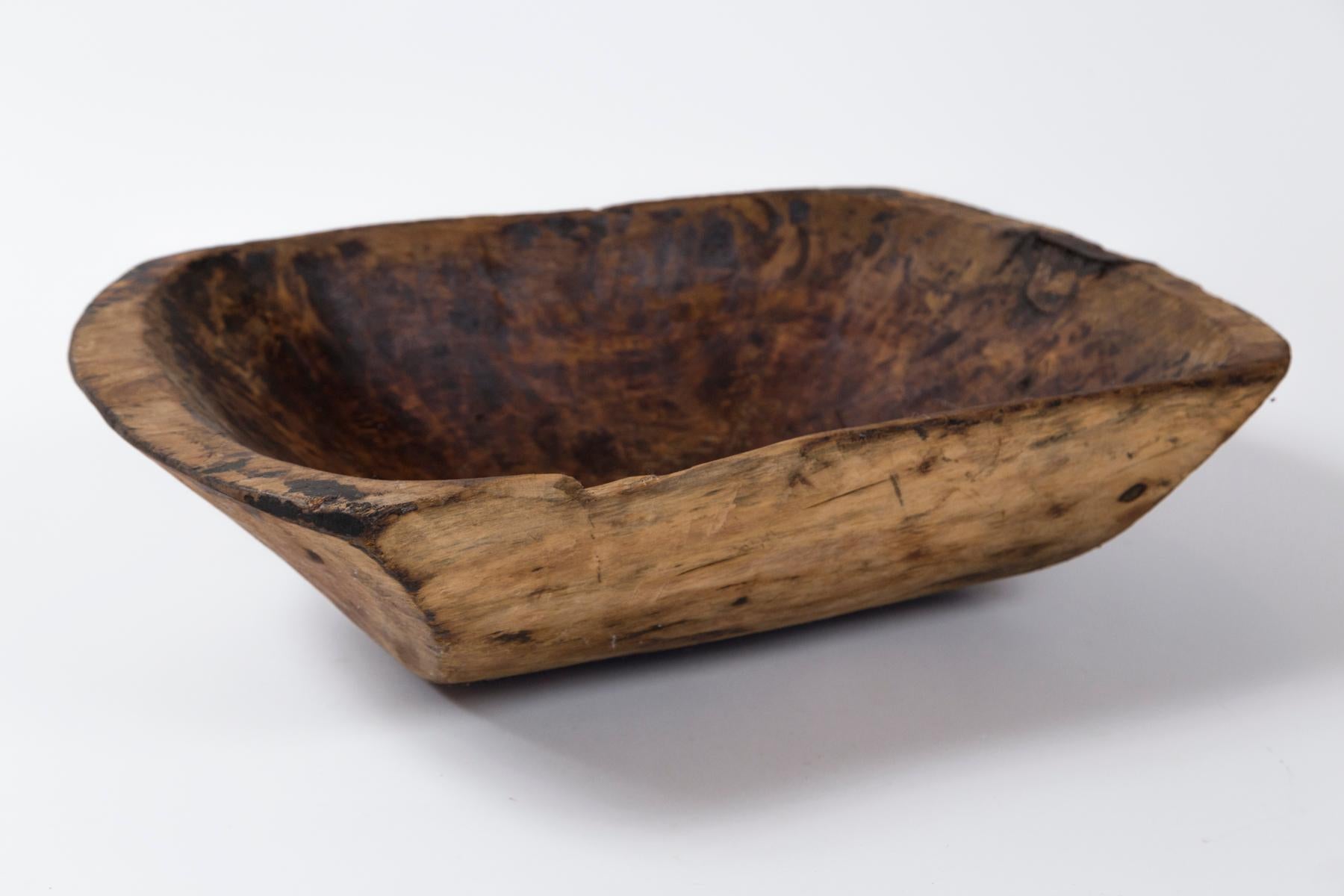 European Hand-Carved Wood Bowl, Early 20th Century 3