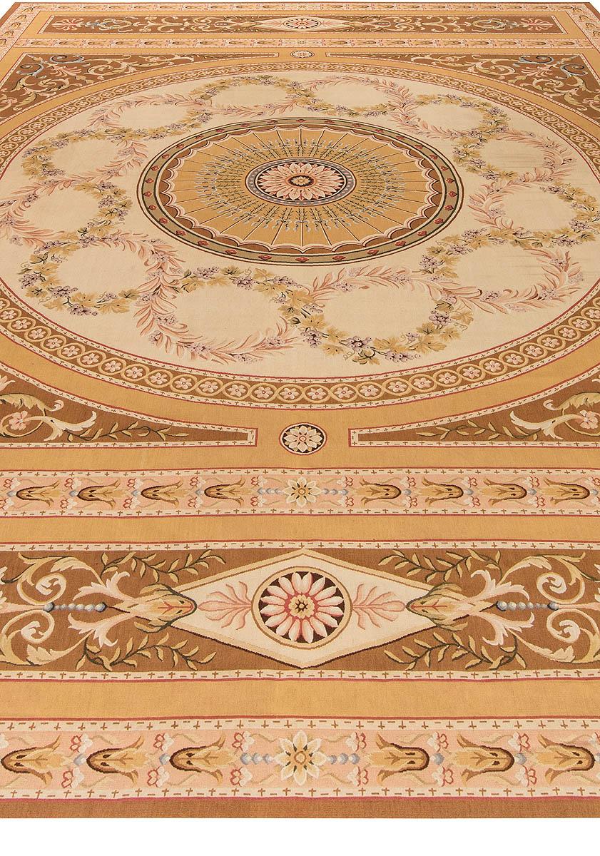 Tessuto a mano Tappeto in lana fatto a mano Aubusson di ispirazione europea di Doris Leslie Blau in vendita