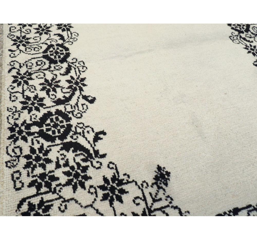 European Inspired Mid-20th Century Persian Tabriz Black and White Runner Rug In Good Condition For Sale In New York, NY