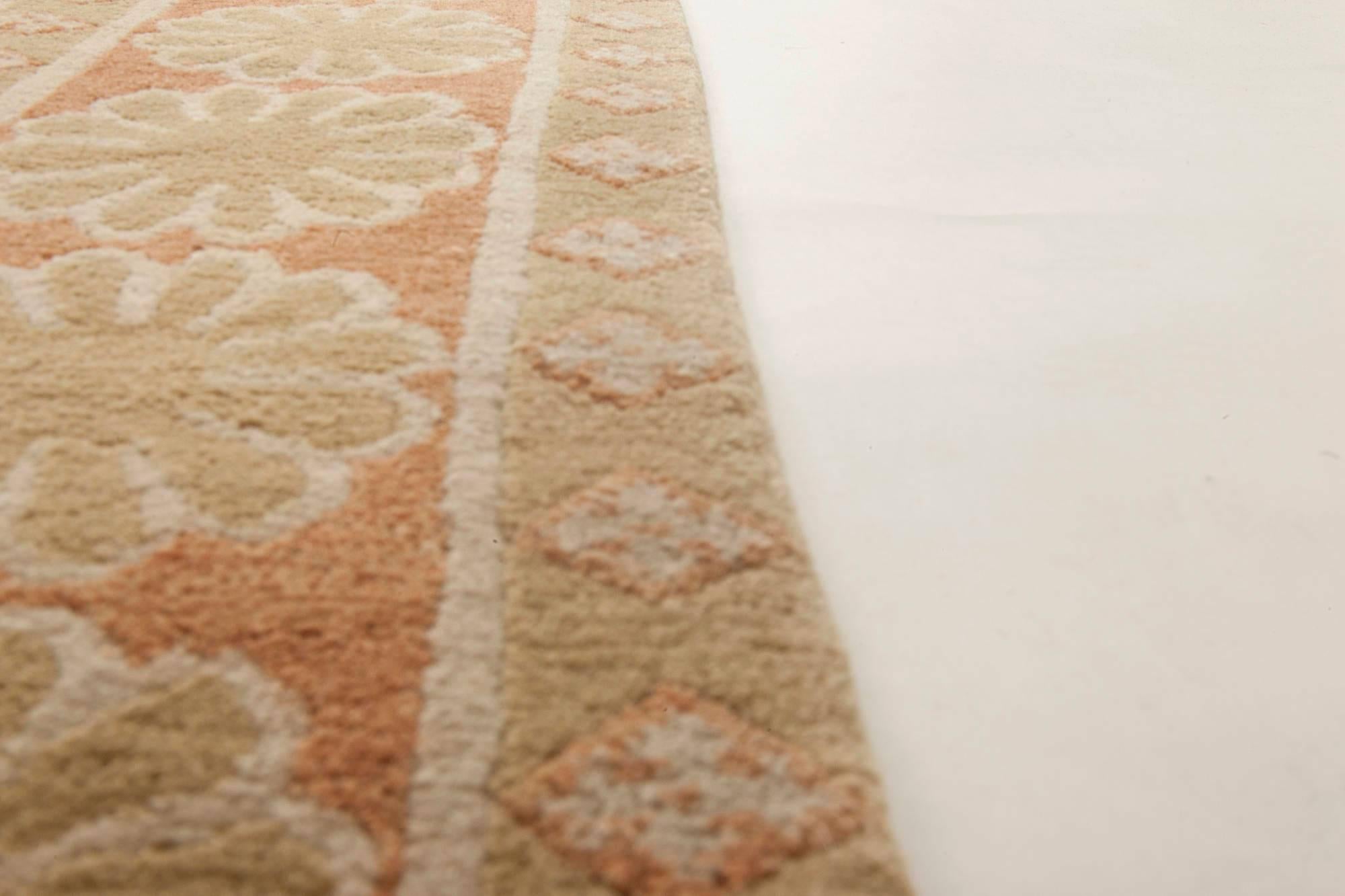 XXIe siècle et contemporain European Inspired Tibetan Handmade Wool Rug by Doris Leslie Blau en vente