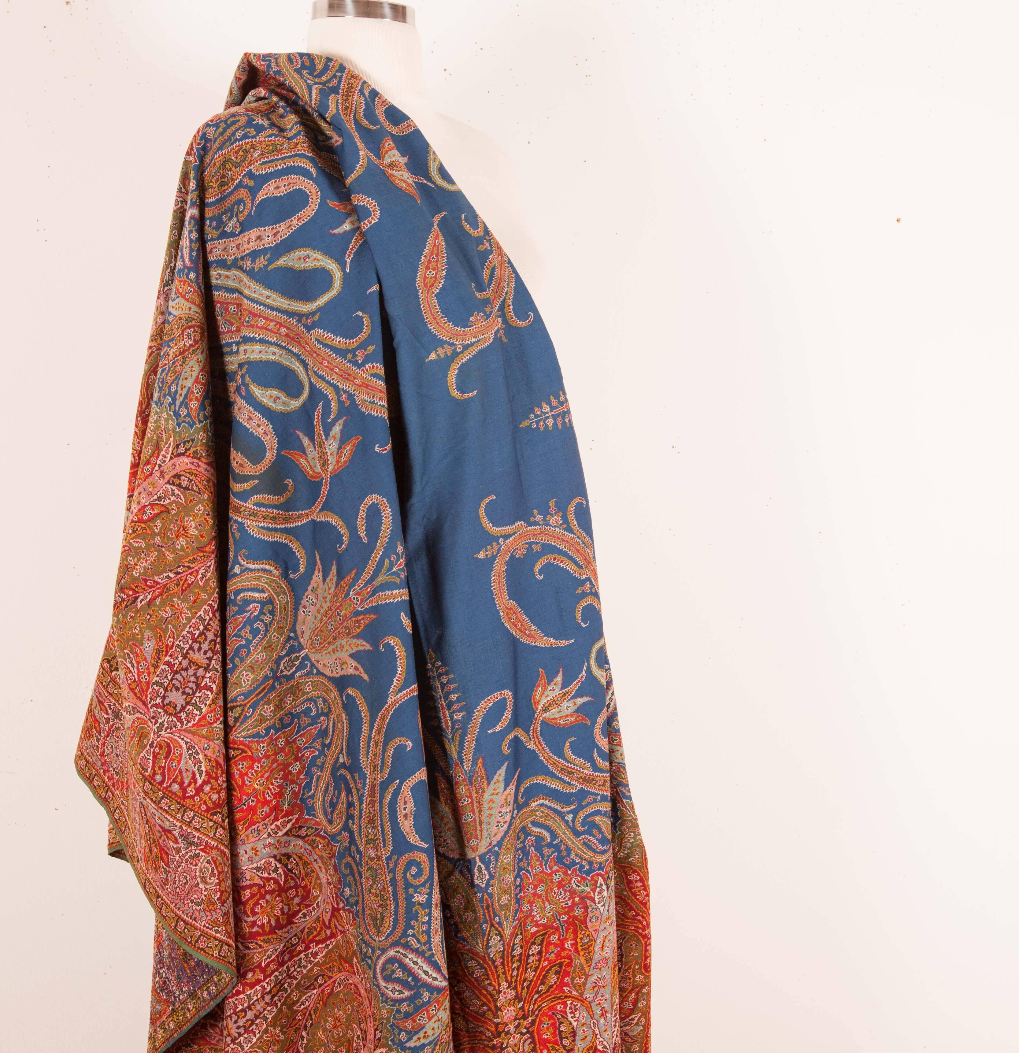 European Kashmir Style Paisley Shawl 3