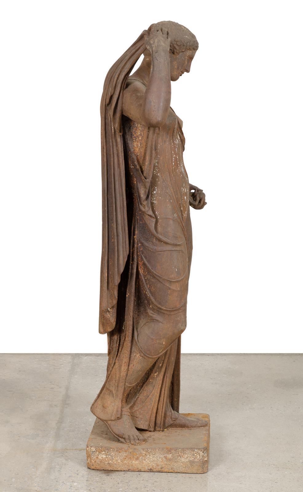 European Life Size Cast Iron Garden Statue of the Goddess Aphrodite For Sale 3
