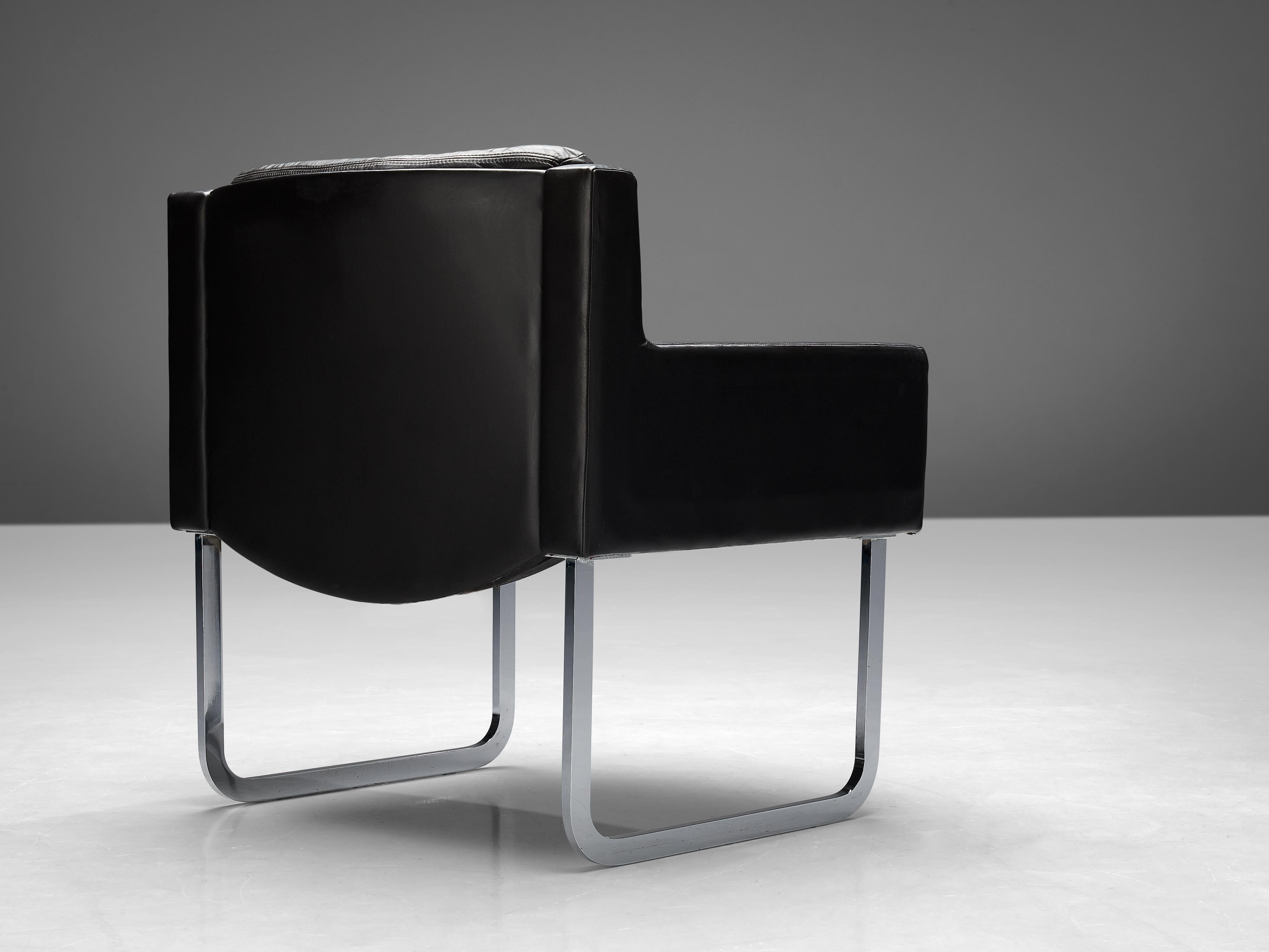 European Lounge Chair aus dunkelbraunem Leder (Ende des 20. Jahrhunderts) im Angebot