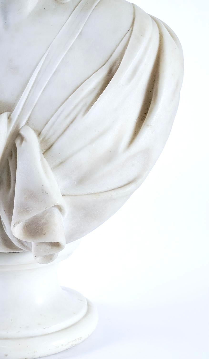 European Marble Bust of a Young Girl In Good Condition For Sale In Bradenton, FL