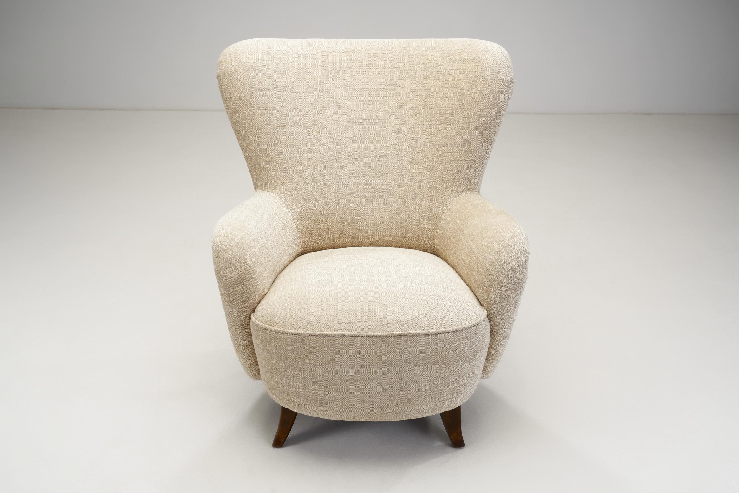European Mid-Century Modern Upholstered Lounge Chairs, Europe, circa 1950s For Sale 1