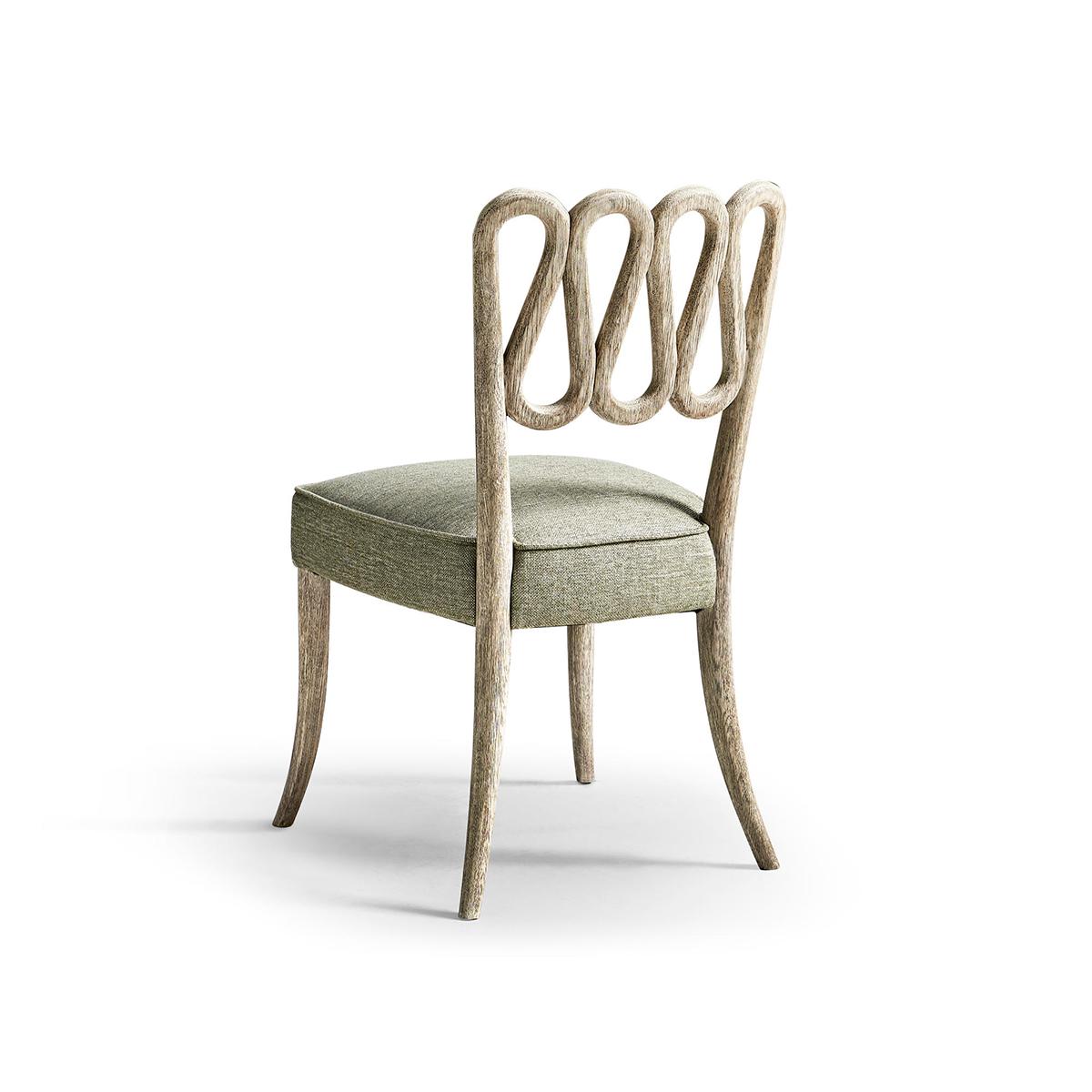 Esszimmerstühle der europäischen Moderne (21. Jahrhundert und zeitgenössisch) im Angebot