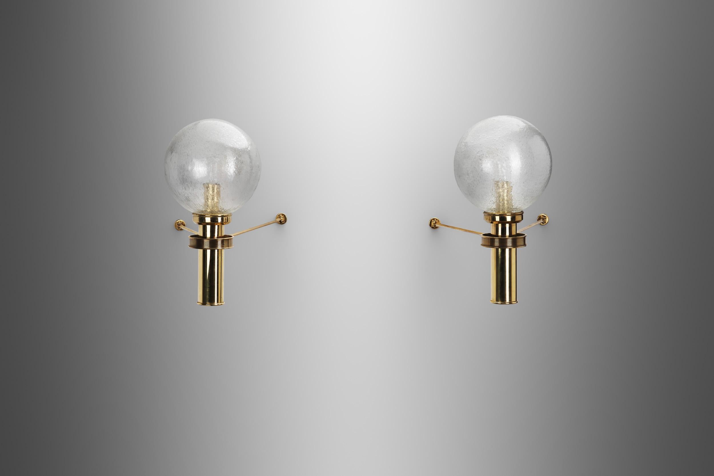 Large European Modern Wall Sconces in Brass & Bubble Glass, Europe, circa 1950s For Sale 1