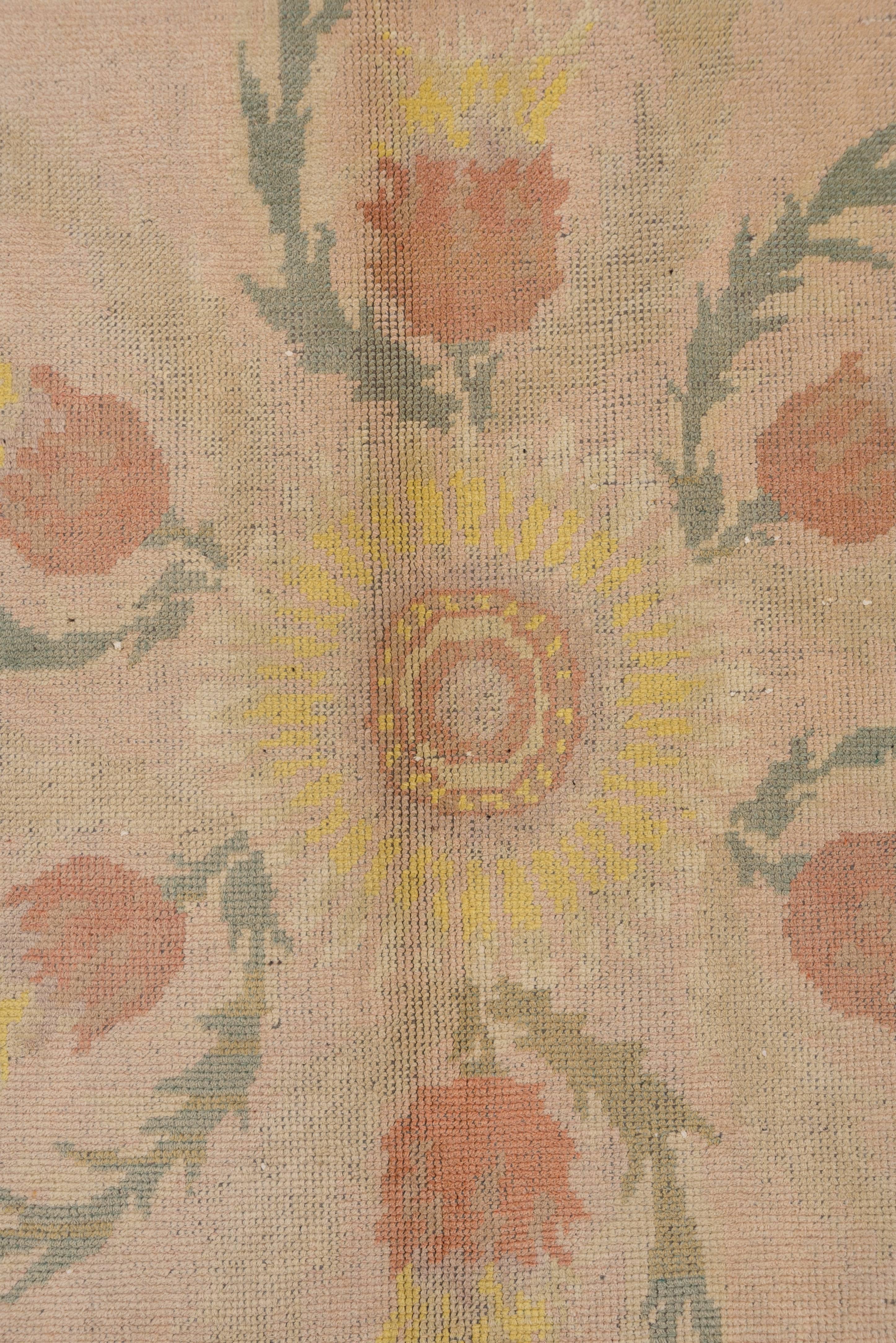 European Modernist Carpet, circa 1920 In Good Condition For Sale In New York, NY