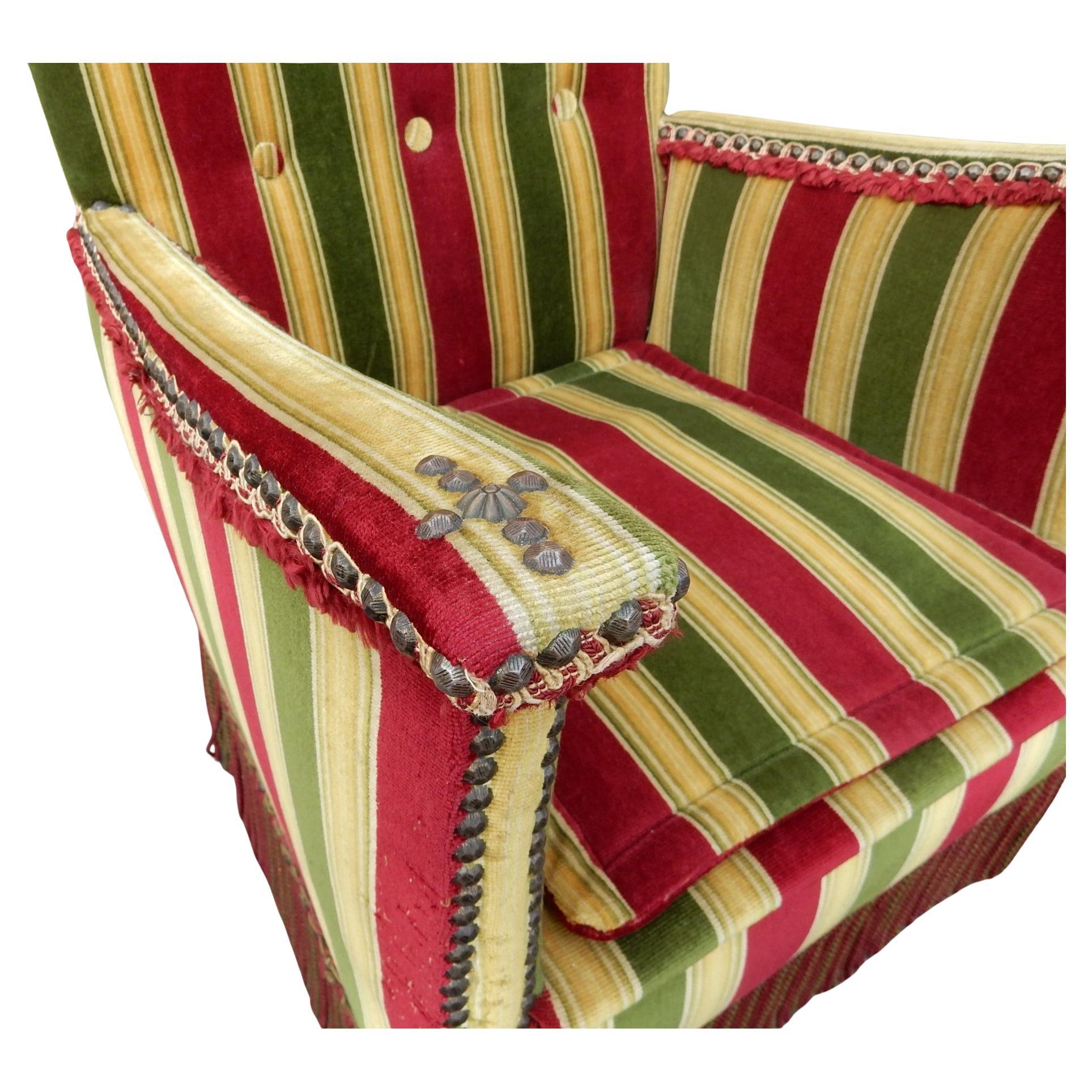 Inglese European Napoleon III Striped Velvet & Fringe Boudoir Chair in vendita