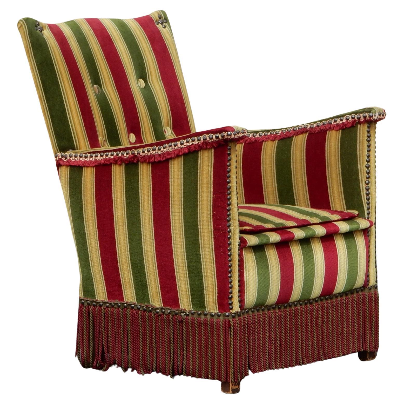 European Napoleon III Striped Velvet & Fringe Boudoir Chair in vendita