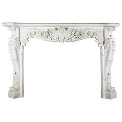 Entourage de cheminée européen opulent en marbre blanc statuaire