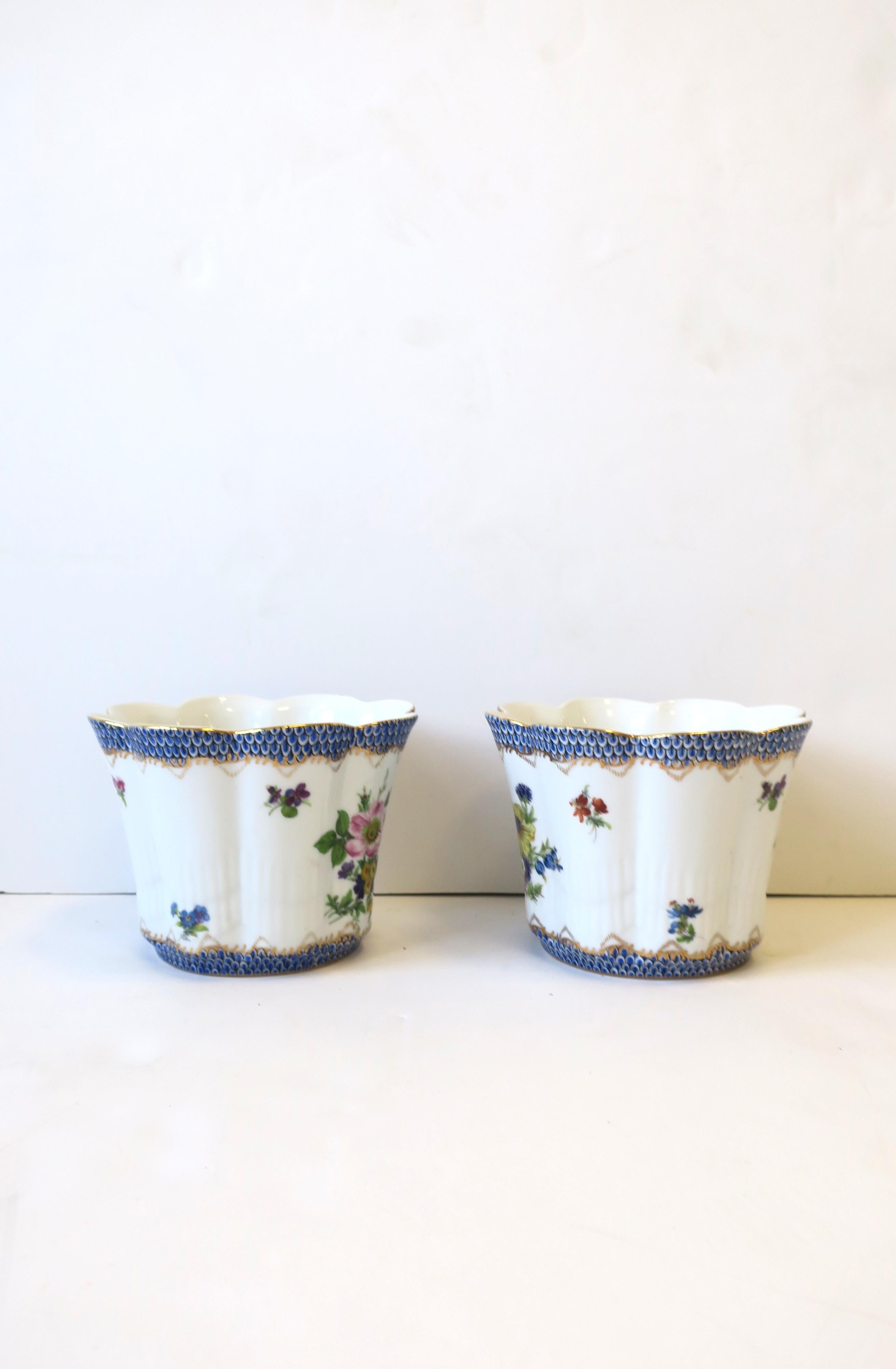 Porcelain Plant Flower Pot Holders or Planters Cachepots Jardinieres, Pair For Sale 6