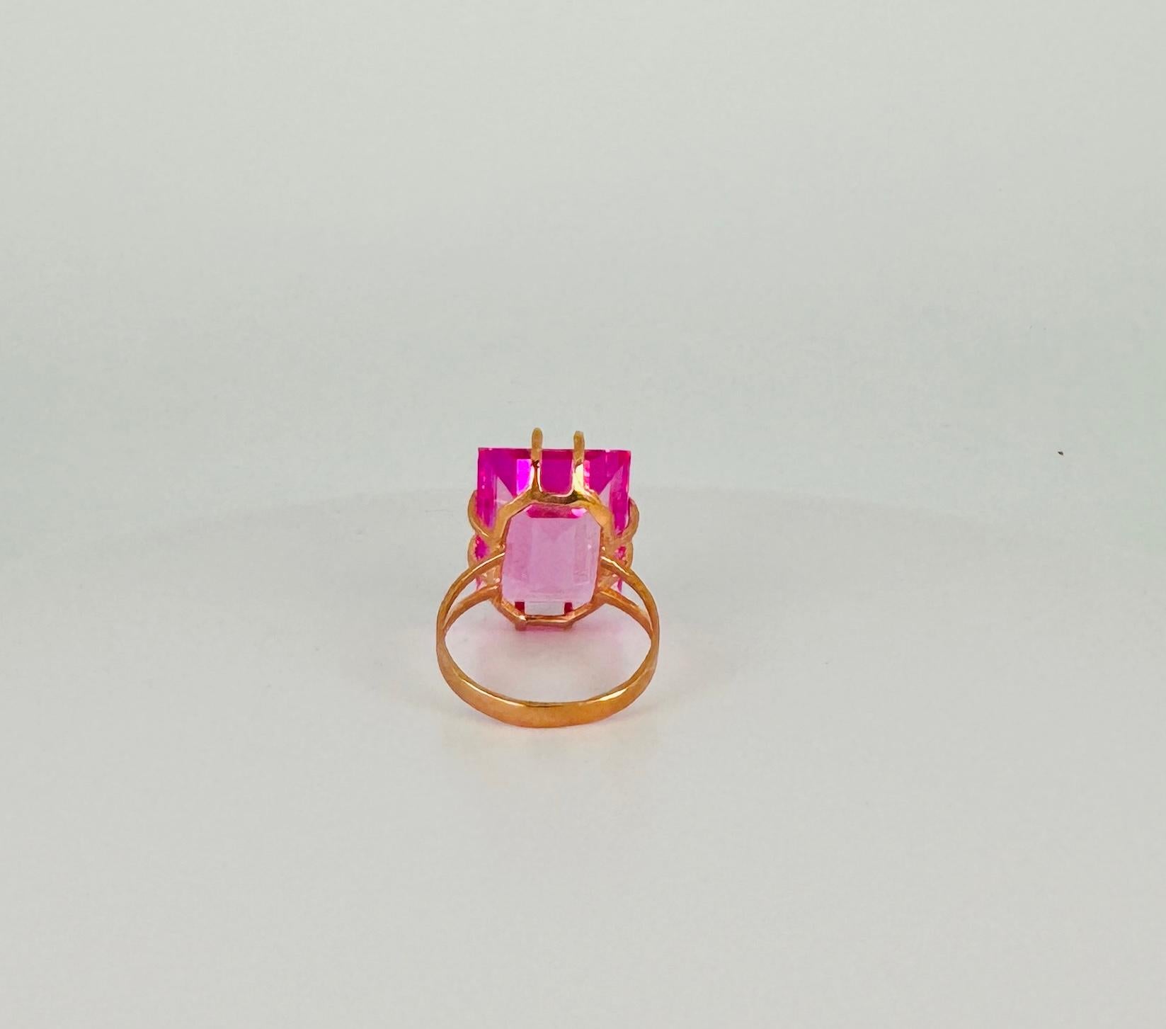 Elegante Anillo Europeo de Oro de 18k con Amatista talla Esmeralda de 10 ct - rosas de Francia 1
