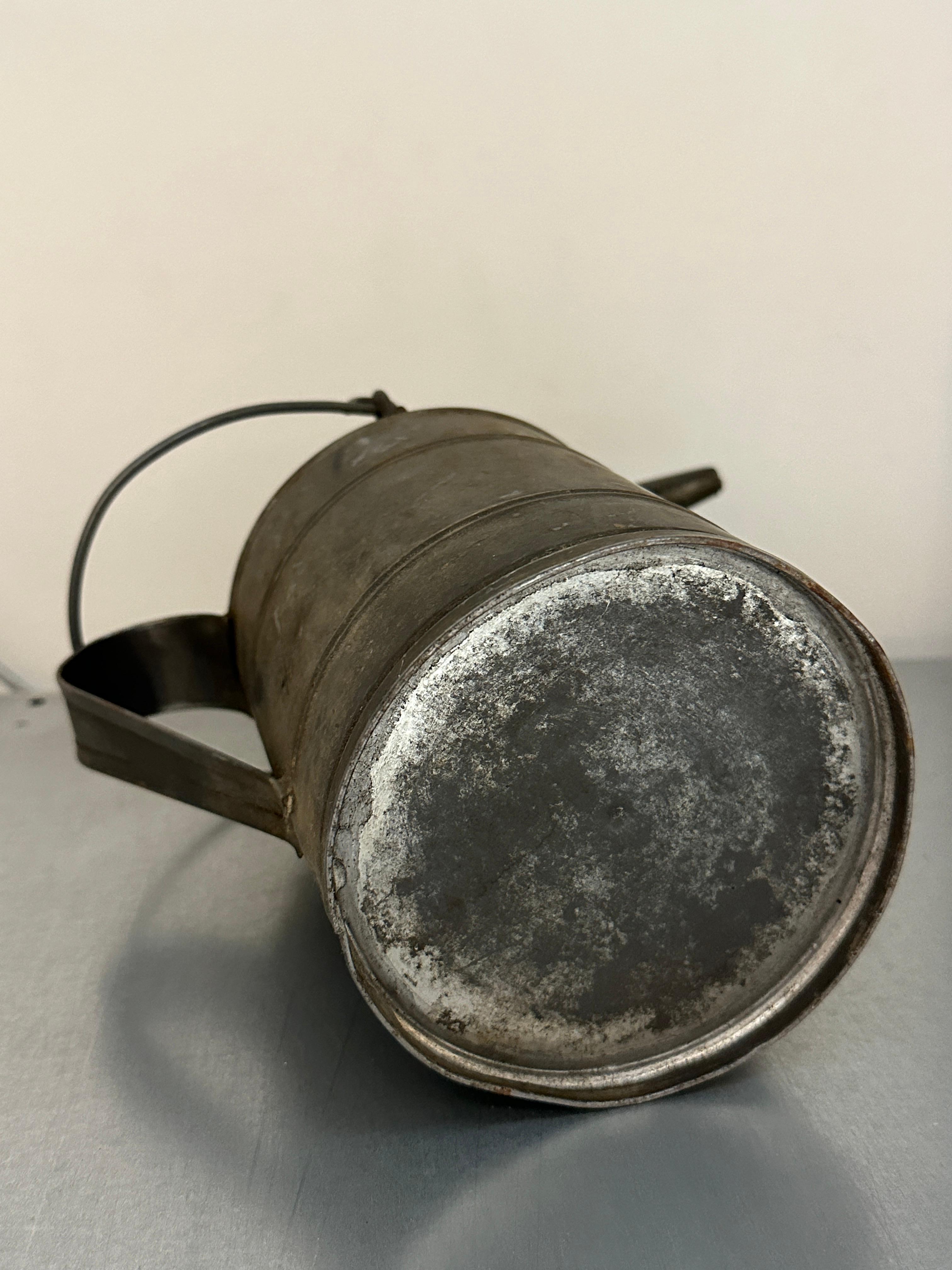 European Railways Oil Can, Vintage Oil Can, Industrial Style 1920s For Sale 6
