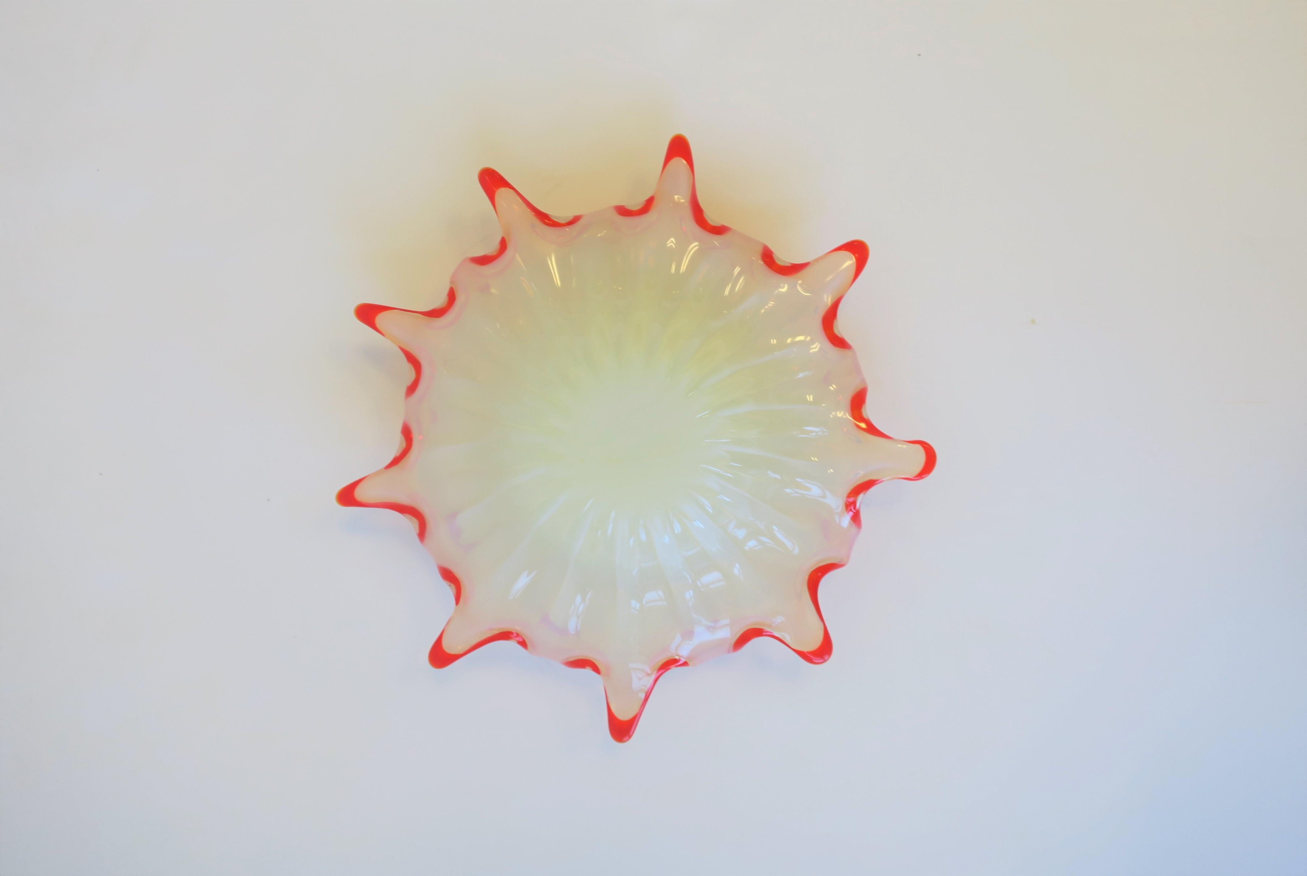Red and White Opaline Art Glass Bowl 4