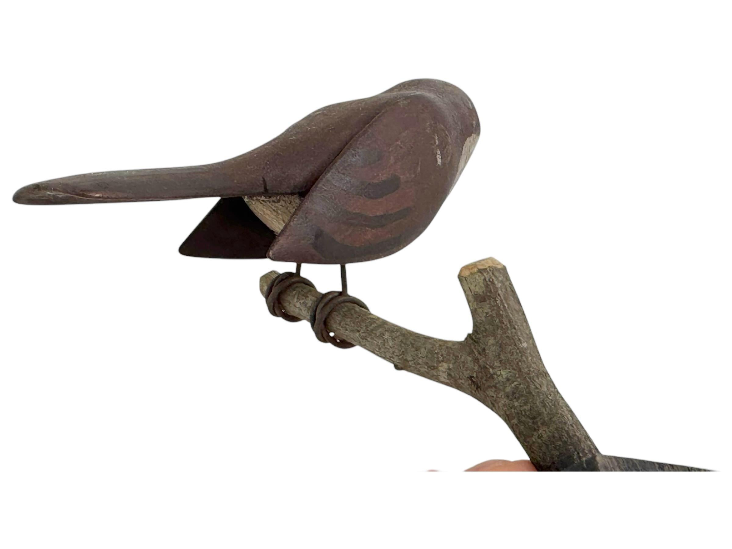 Europäischer Robin Vichtauer Geschnitzter Holzvogel, Schwarzwälder Volkskunst, Österreich, 1910er Jahre 3