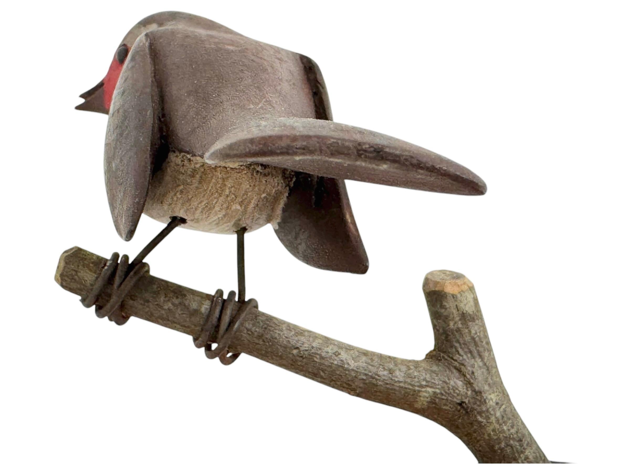 Europäischer Robin Vichtauer Geschnitzter Holzvogel, Schwarzwälder Volkskunst, Österreich, 1910er Jahre 2