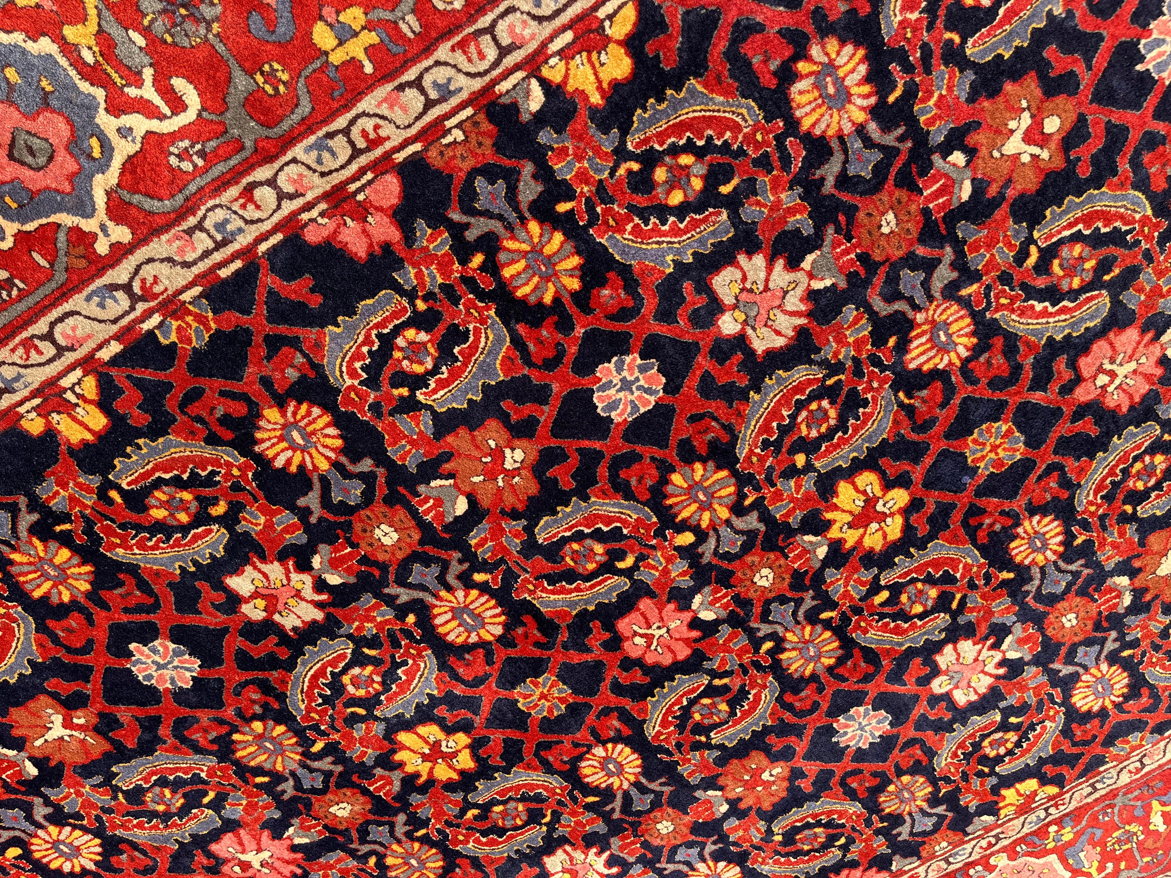 Europäischer Teppich Herati Design (Deutsch) im Angebot