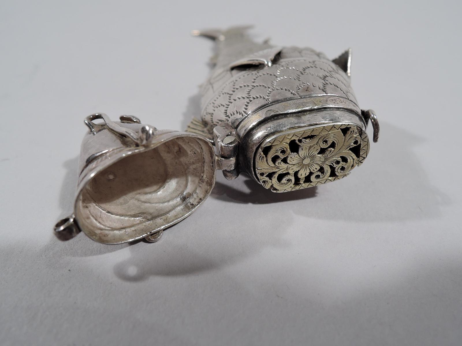 European Silver Reticulated Figural Fish Vinaigrette In Good Condition In New York, NY