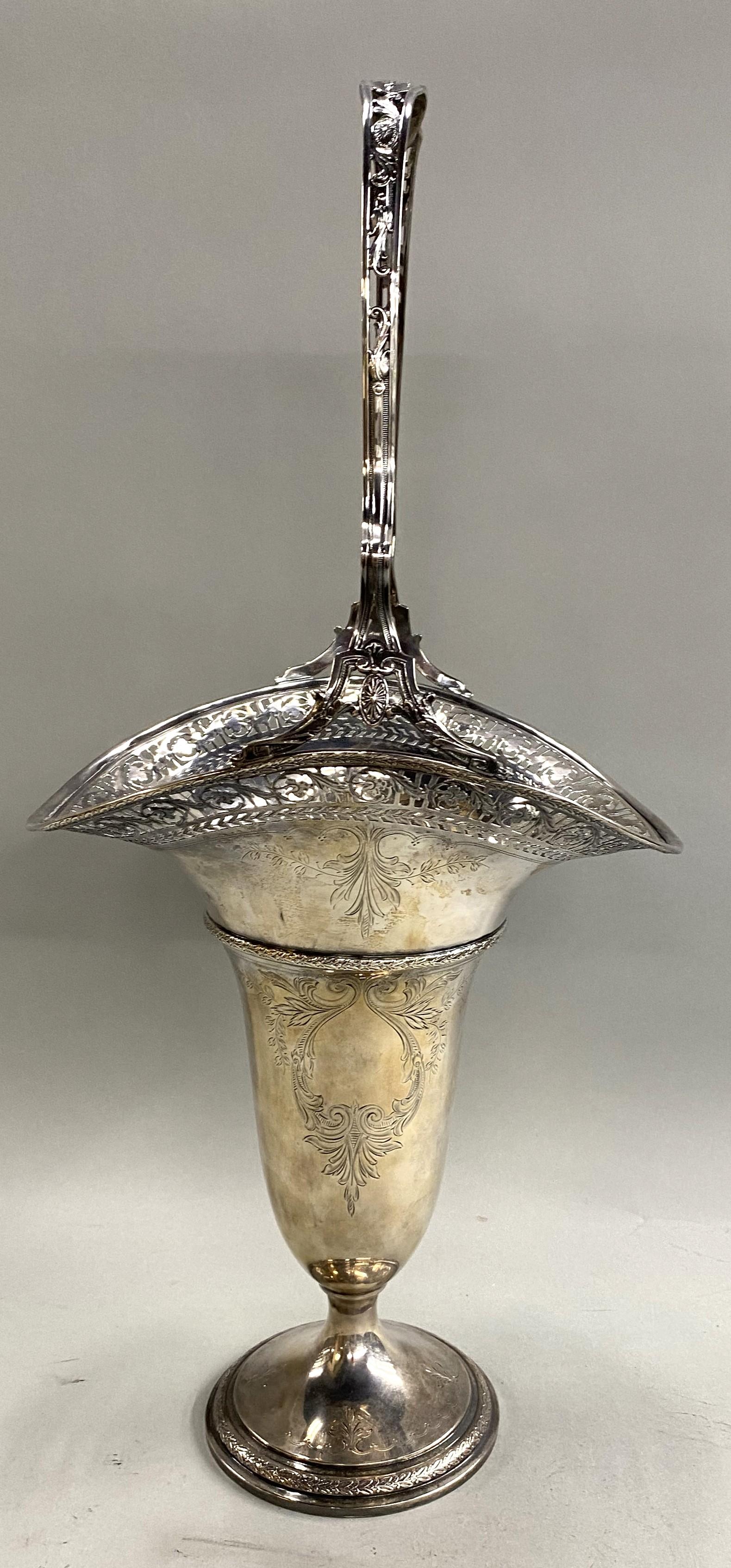 European Silver Reticulated Handled Flower Vase with Foliate Chased Decoration In Good Condition In Milford, NH