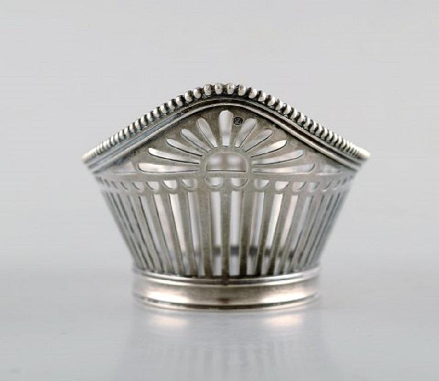 Unknown European Silversmith, a Pair of Silver Bowls with Reticulated Decoration For Sale