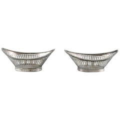 European Silversmith, a Pair of Silver Bowls with Reticulated Decoration
