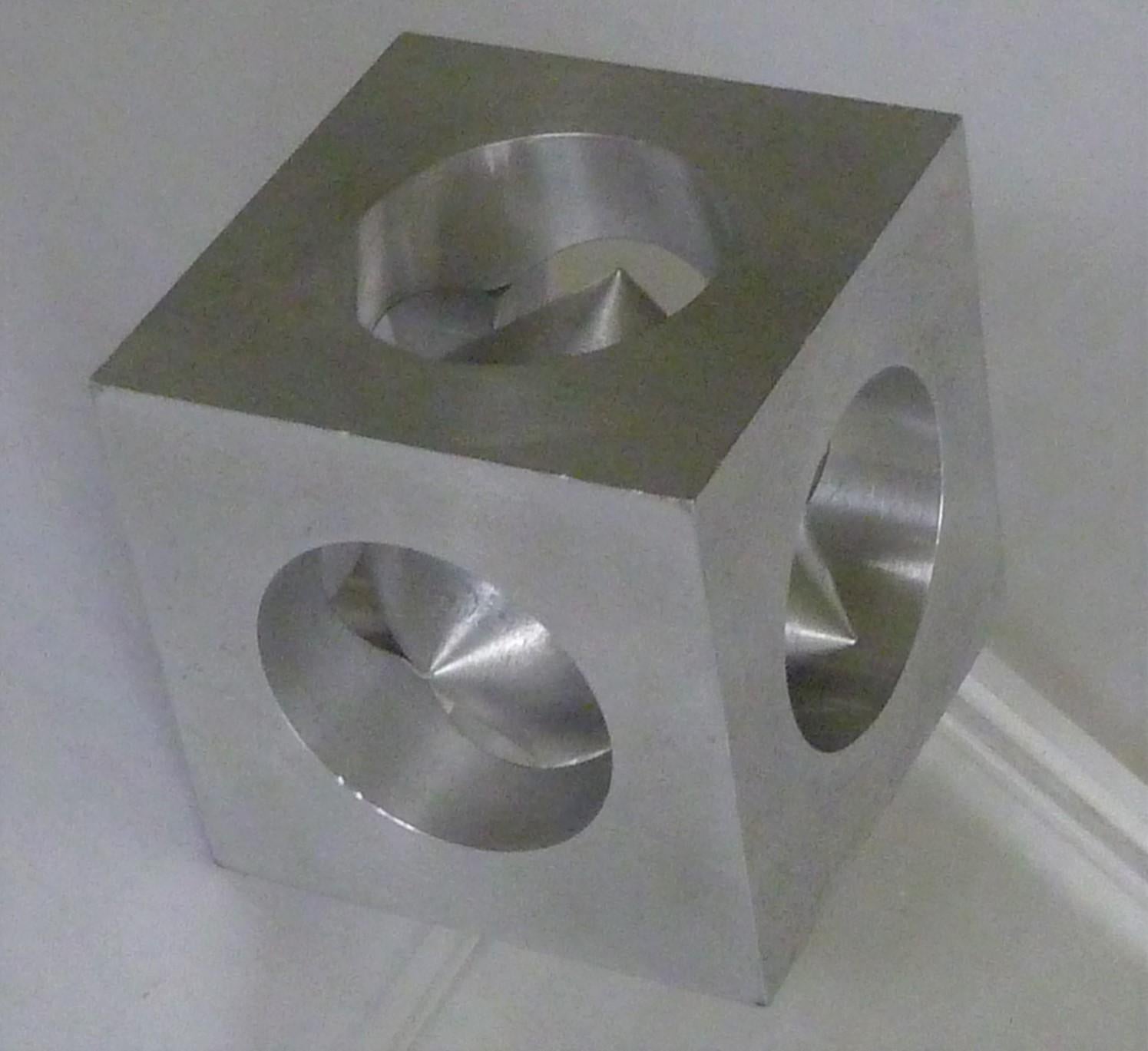 Aluminium Cube casse-tête Bibelot de l'ère spatiale européenne en aluminium:: 1970