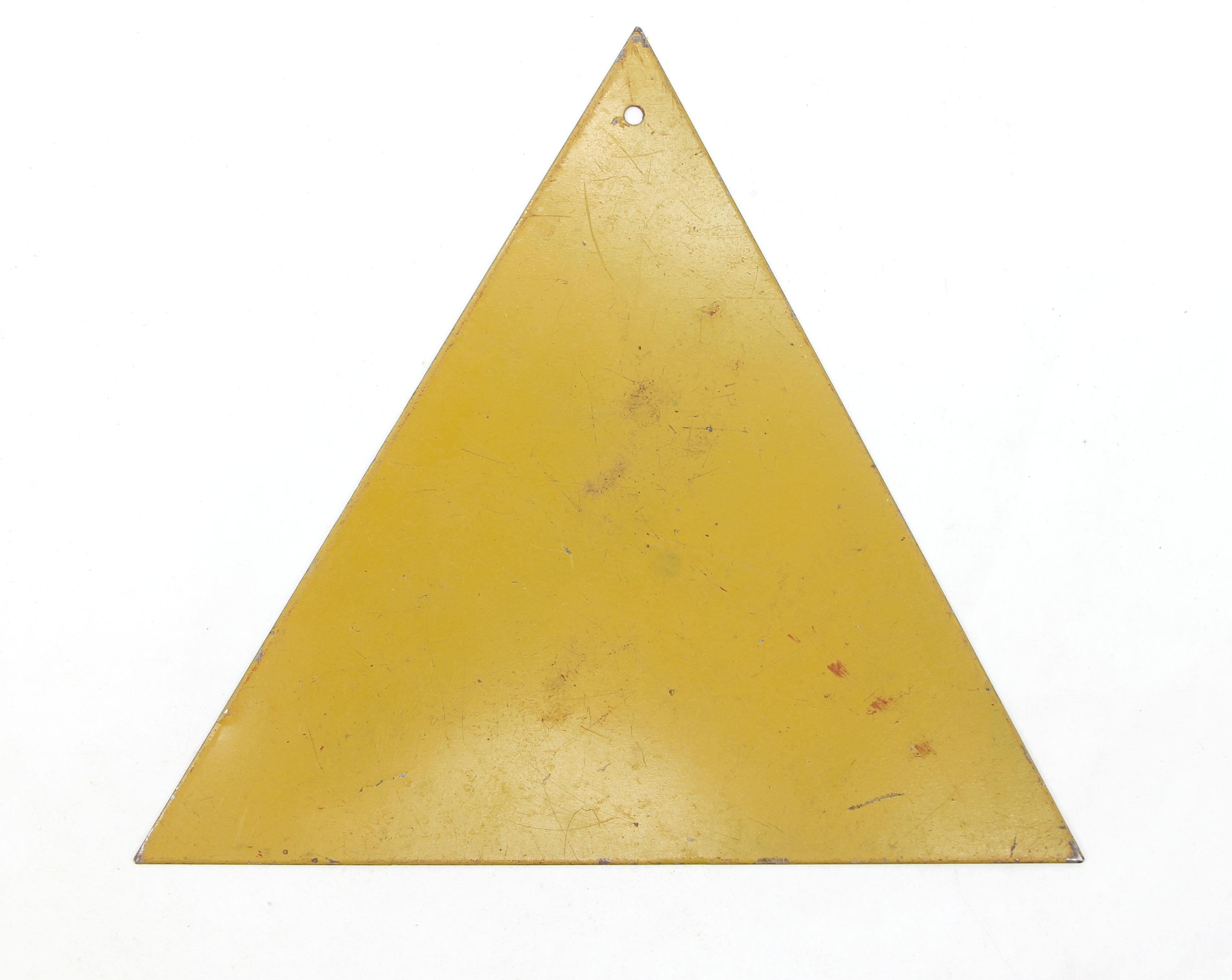 European Steel Road Work Traffic Sign In Good Condition For Sale In New York, NY