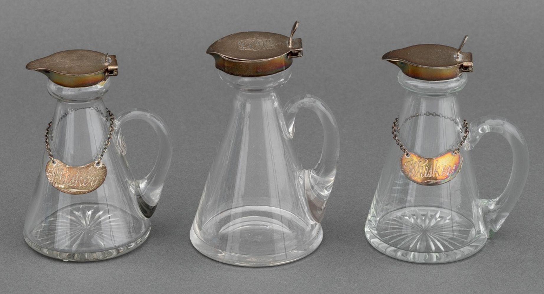 Europäische Sterling-Glas-Whiskey-Noggins, 3 (Moderne) im Angebot