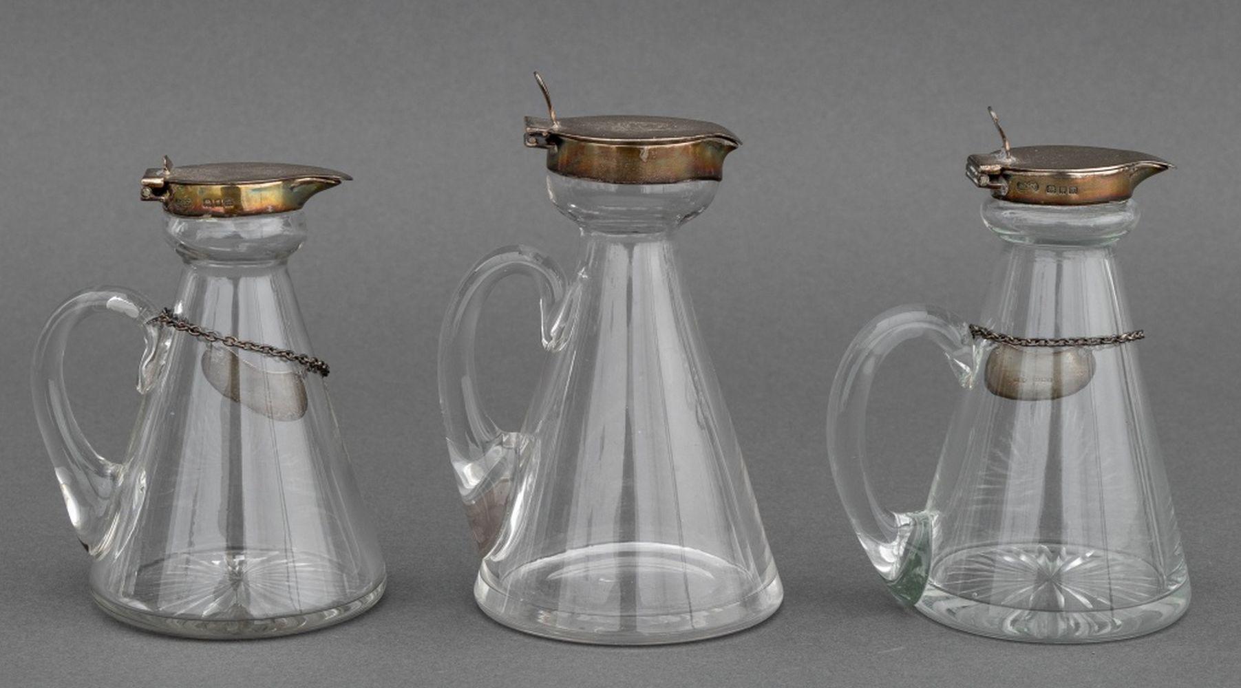 Europäische Sterling-Glas-Whiskey-Noggins, 3 (Frühes 20. Jahrhundert) im Angebot