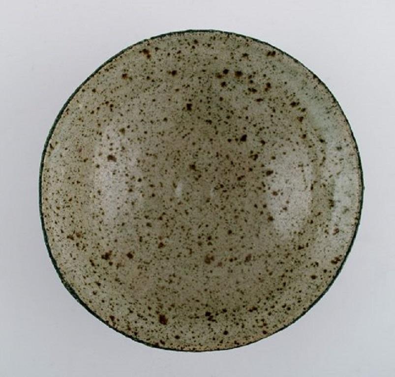 European Studio Ceramicist, Two Bowls in Glazed Stoneware, Late 20th C In Excellent Condition For Sale In Copenhagen, DK