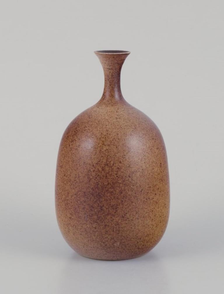 European studio ceramicist. Two unique ceramic vases. Glaze in sandy tones.  In Excellent Condition For Sale In Copenhagen, DK